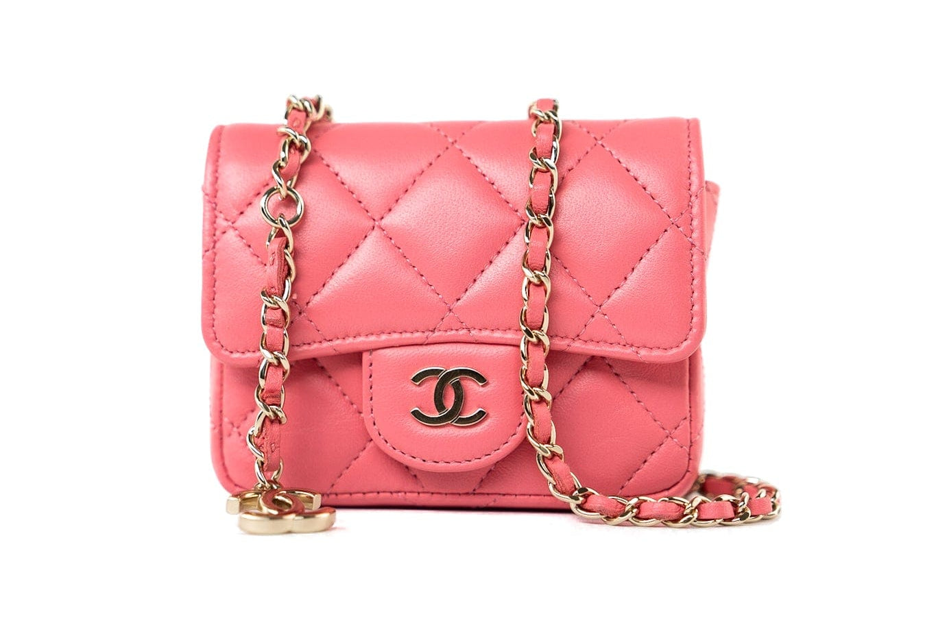 CHANEL Belt Bag 21C Coral/Pink Lambskin Quilted O Belt Bag Light Gold Hardware - Redeluxe