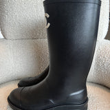 CHANEL Boots 22A Caoutchouk CC High Boots Black - Redeluxe