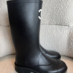 CHANEL Boots 22A Caoutchouk CC High Boots Black - Redeluxe