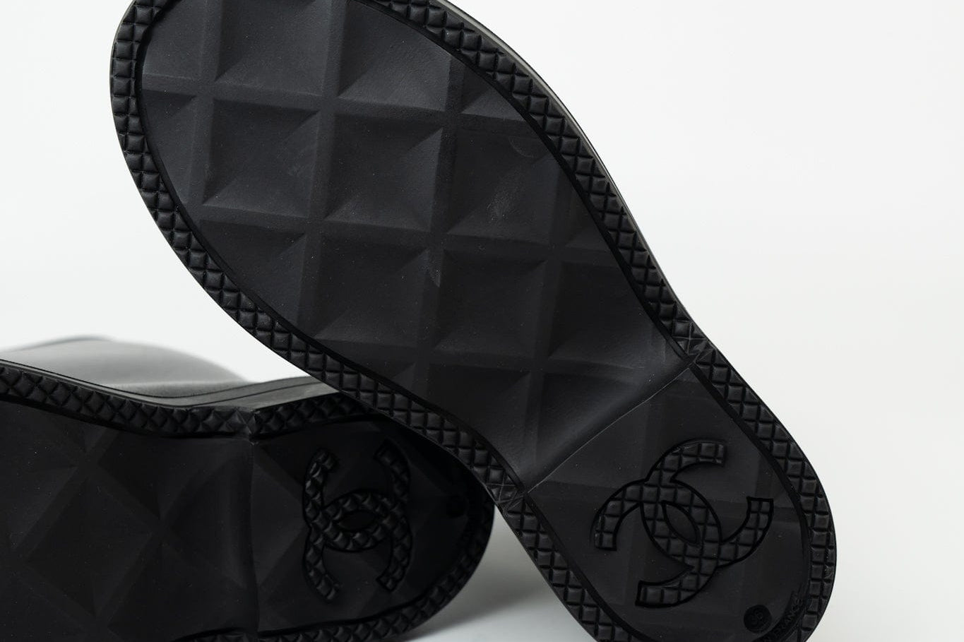 CHANEL Boots Size 36.5 22A Black Caoutchouk CC High Boots - Redeluxe