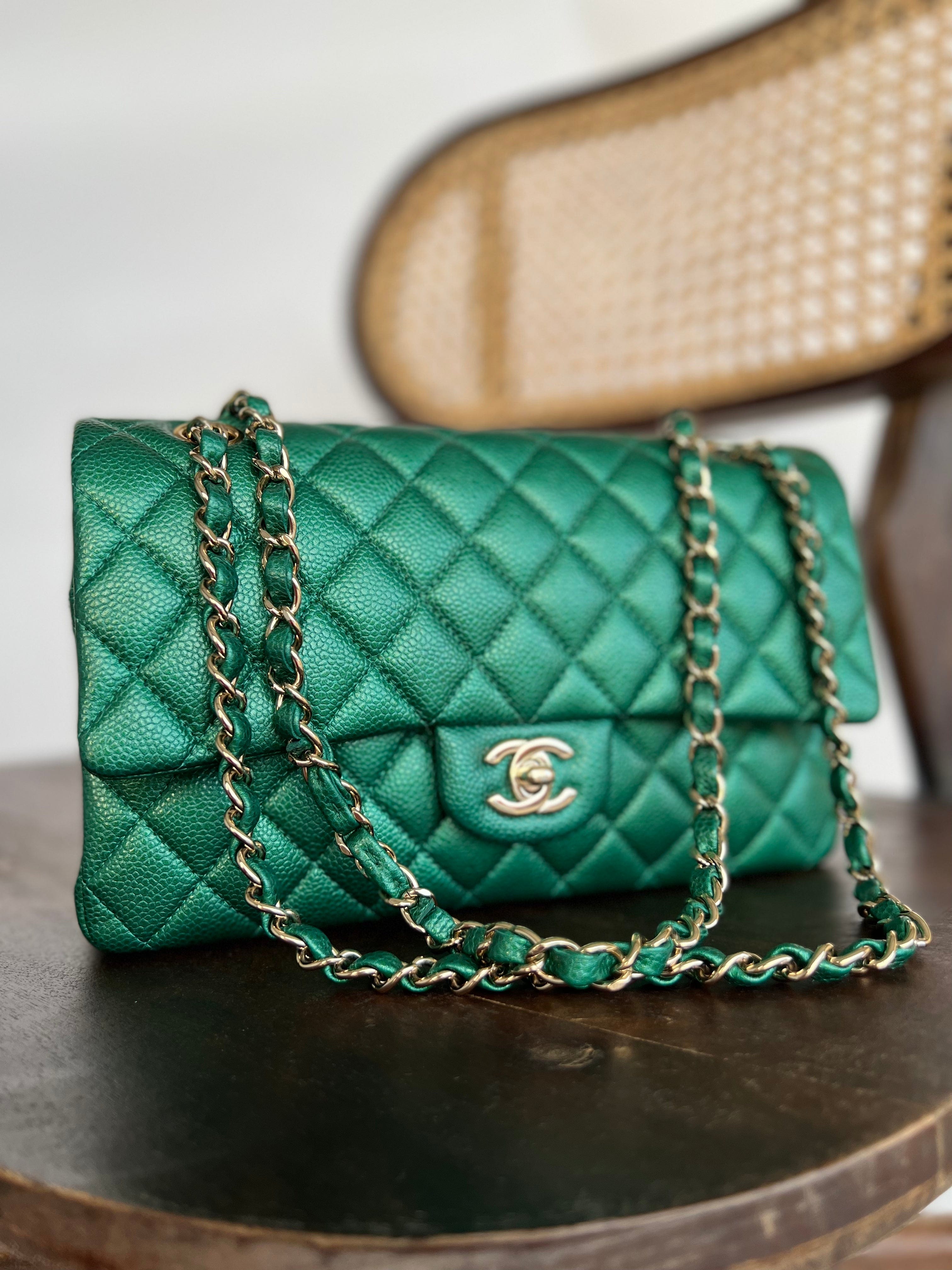 Green chanel flap bag hotsell