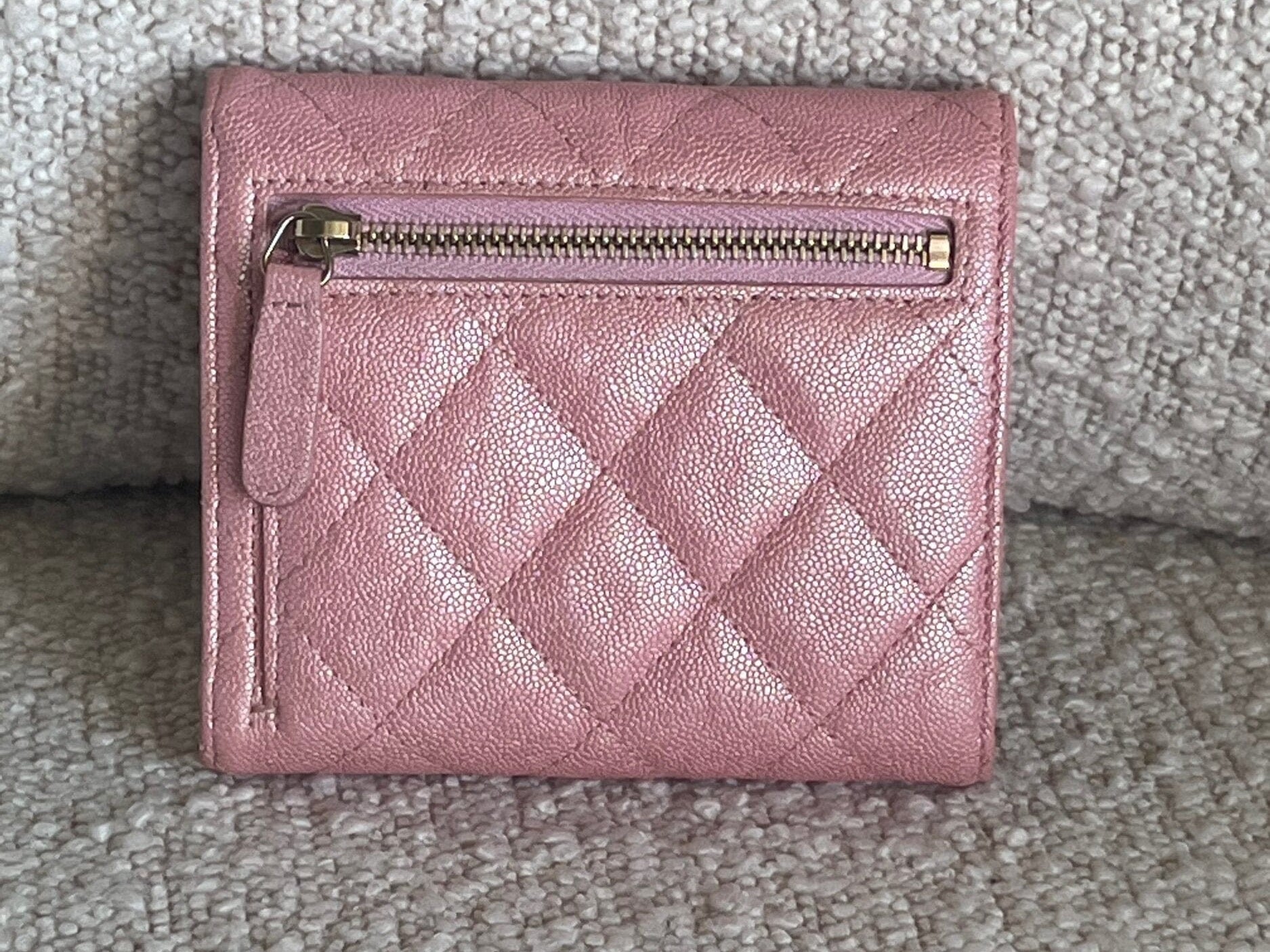 CHANEL Handbag 19S Pink Iridescent Caviar Quilted Flap Wallet - Redeluxe