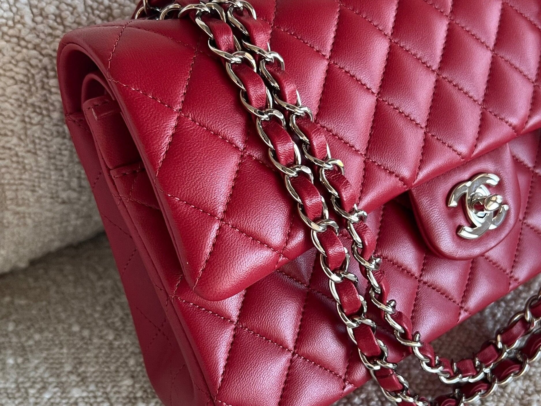 CHANEL Handbag 20B Red Lambskin Quilted Classic Flap Medium SHW - Redeluxe