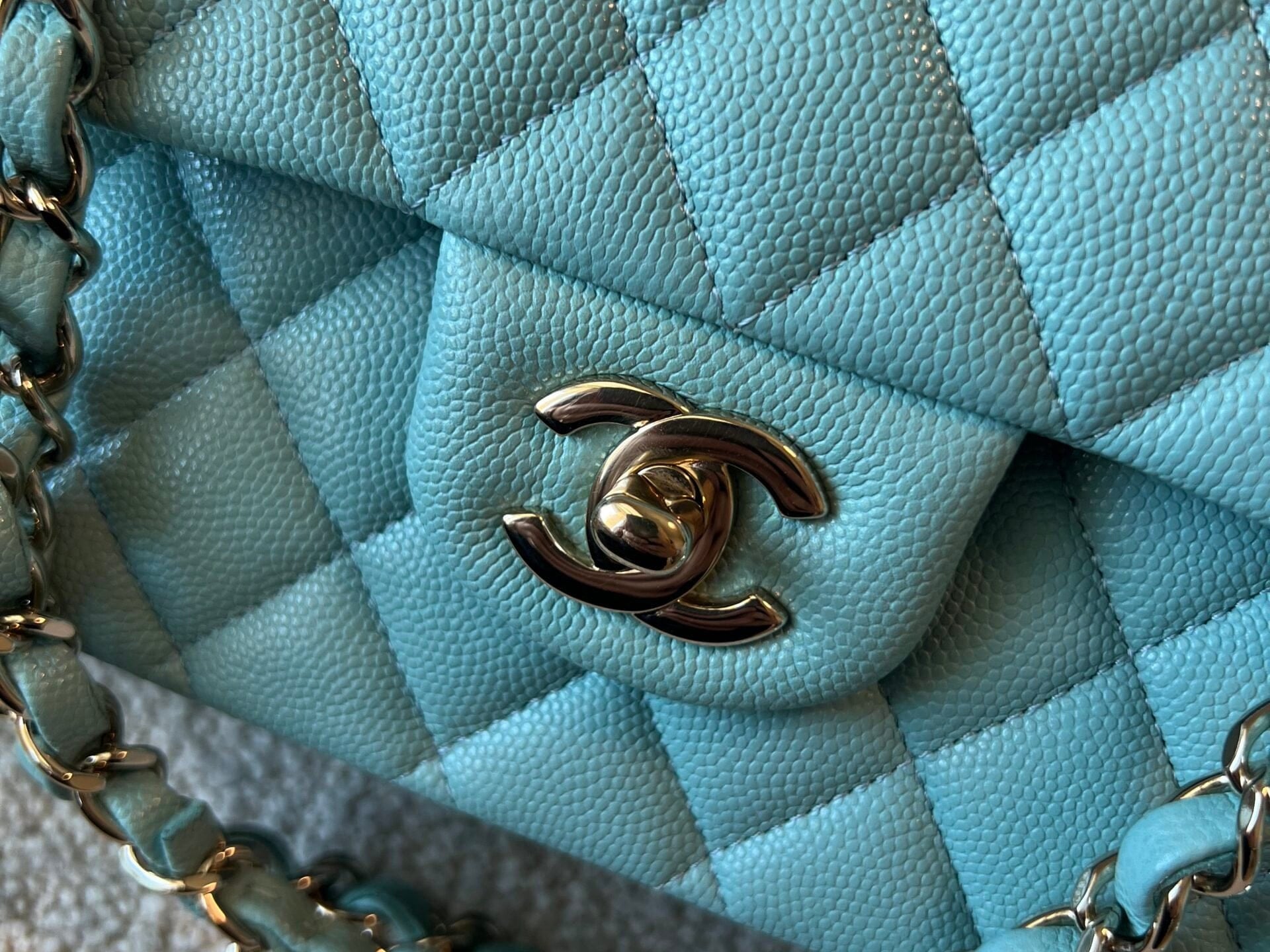 CHANEL Handbag 20C Tiffany Blue Caviar Quilted Classic Double Flap Medium Light Gold Hardware - Redeluxe