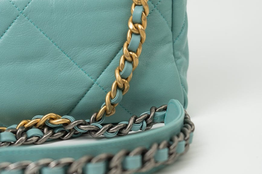 CHANEL Handbag 20C Tiffany Blue Goatskin 19 Flap Small Mixed Hardware - Redeluxe