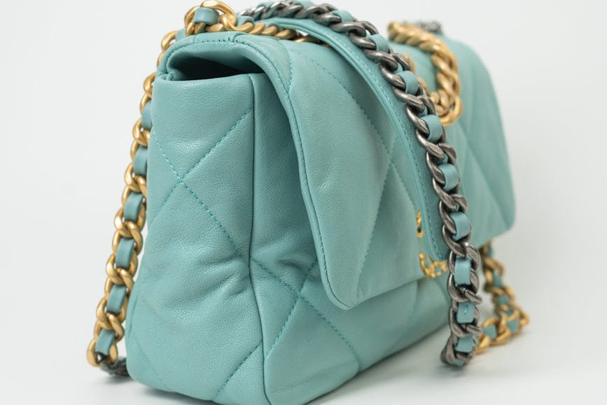 CHANEL Handbag 20C Tiffany Blue Goatskin 19 Flap Small Mixed Hardware - Redeluxe