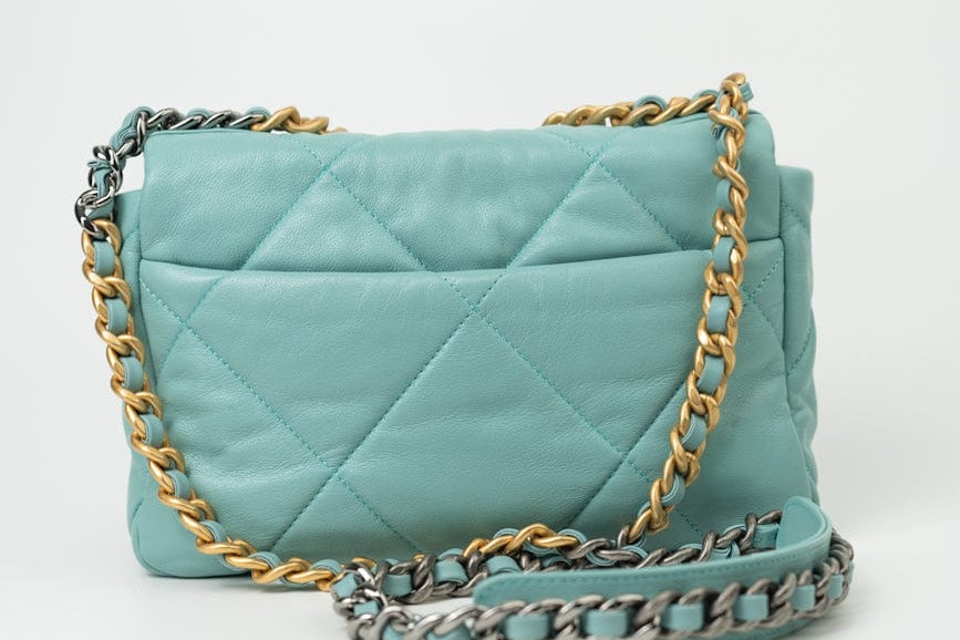 CHANEL Handbag 20C Tiffany Blue Goatskin 19 Flap Small Mixed Hardware - Redeluxe