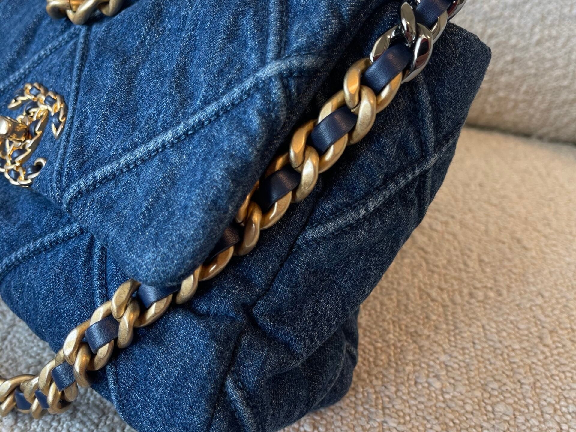 CHANEL Handbag 20S Blue Denim 19 Flap Quilted Small Mixed Hardware - Redeluxe