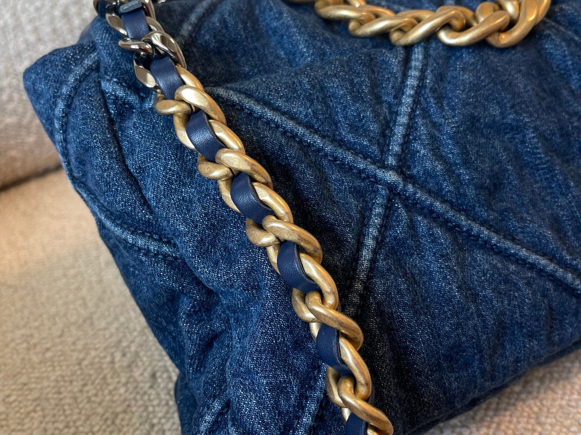 CHANEL Handbag 20S Blue Denim 19 Flap Quilted Small Mixed Hardware - Redeluxe