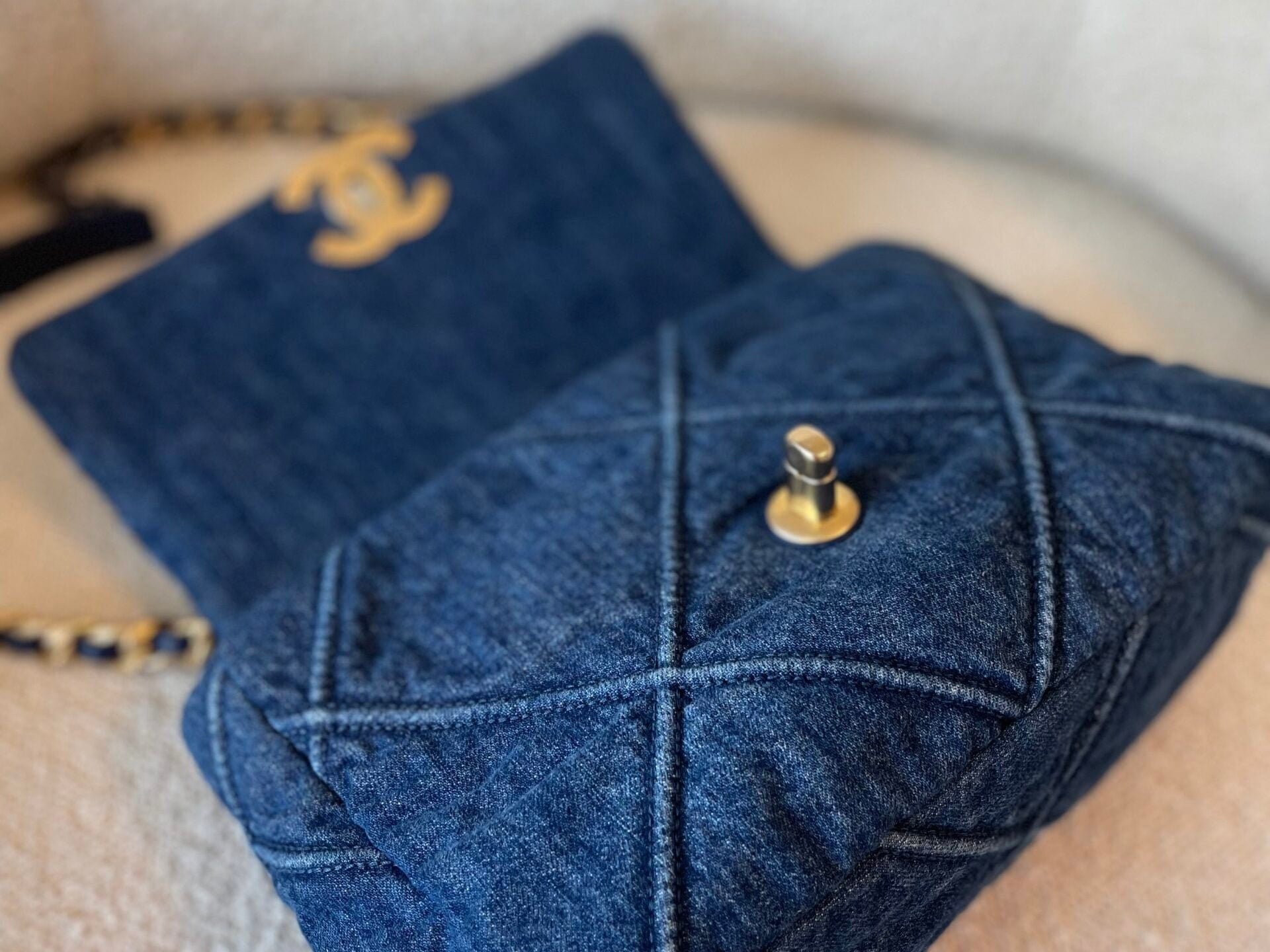 CHANEL Handbag 20S Blue Denim 19 Flap Quilted Small Mixed Hardware - Redeluxe