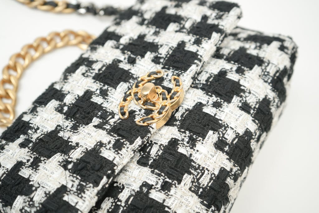 CHANEL Handbag 20S Ecru Black & White Tweed Quilted 19 Flap Small Mixed Hardware - Redeluxe
