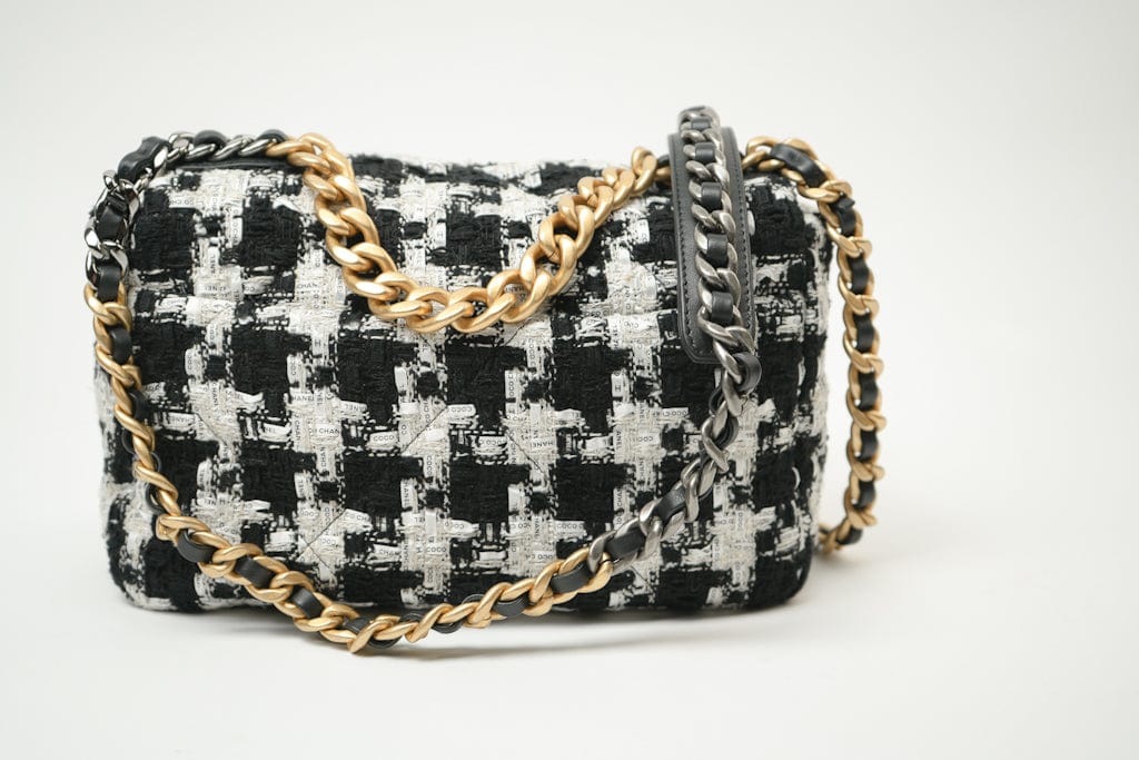 CHANEL Handbag 20S Ecru Black & White Tweed Quilted 19 Flap Small Mixed Hardware - Redeluxe