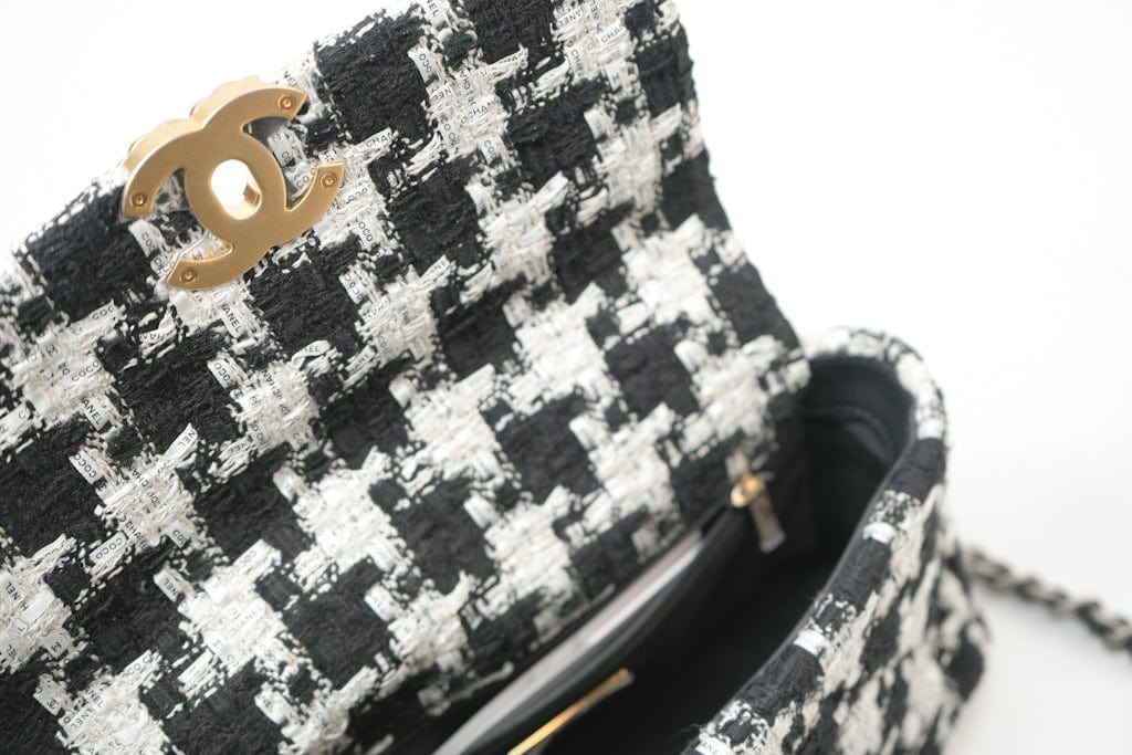 CHANEL Handbag 20S Ecru Black & White Tweed Quilted 19 Flap Small Mixed Hardware - Redeluxe