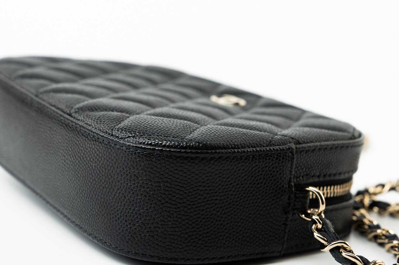 CHANEL Handbag 21A Black Caviar Quilted Camera Case Gold Hardware - Redeluxe