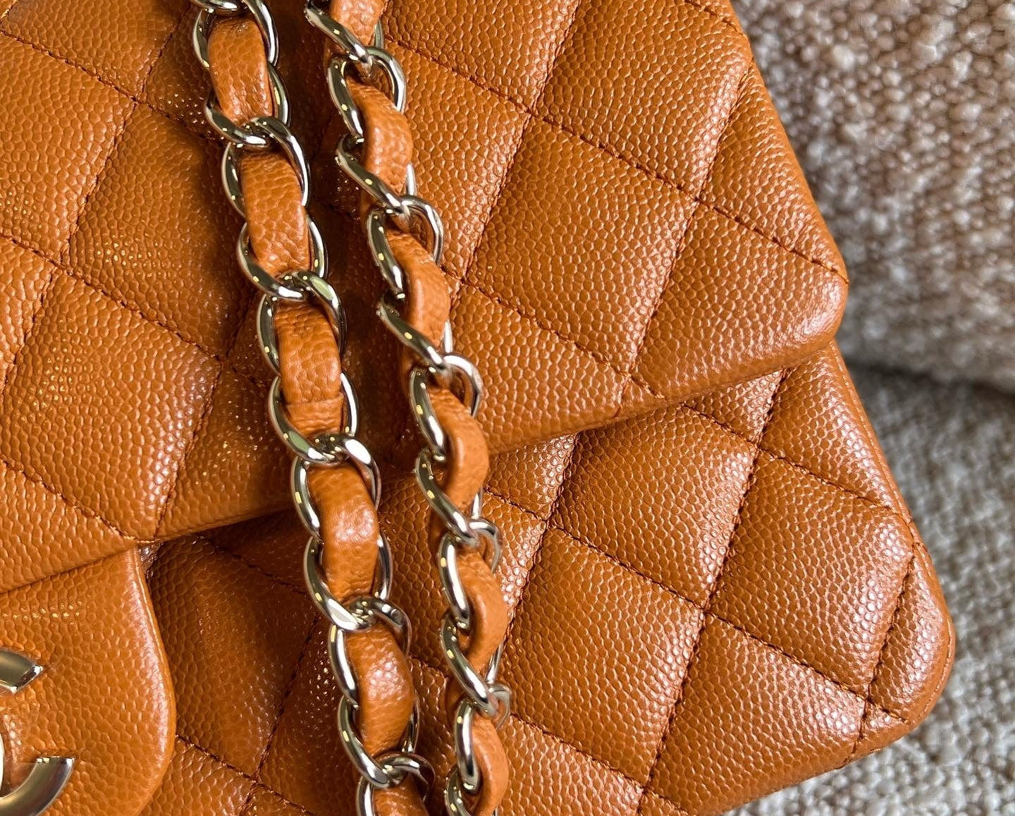 CHANEL Handbag 21A Caramel / Light Brown Caviar Quilted Classic Flap Medium LGHW - Redeluxe
