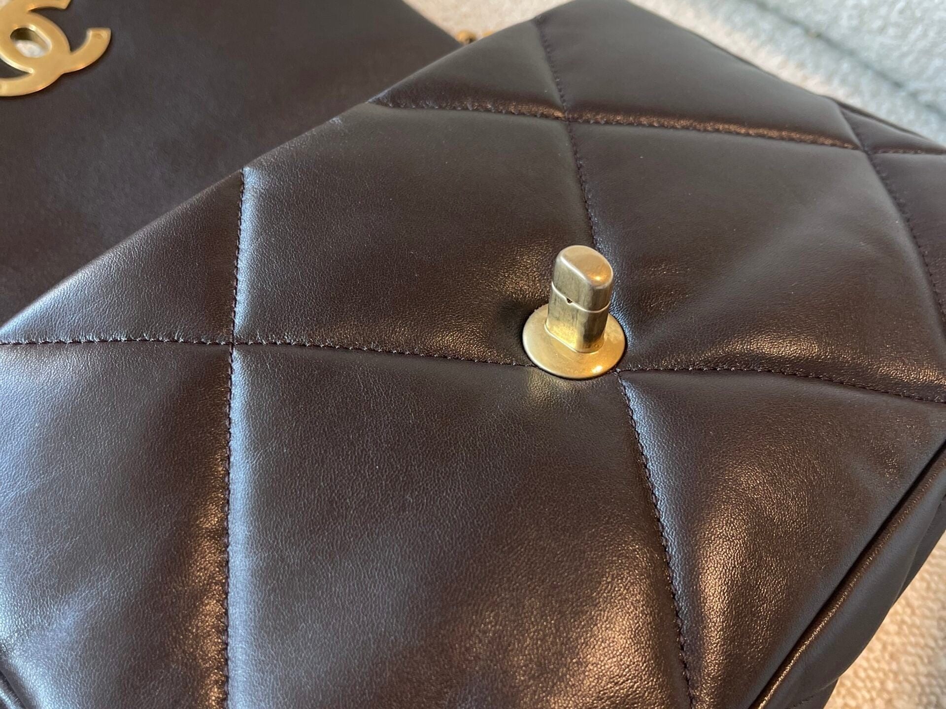 CHANEL Handbag 21A Dark Brown Lambskin Quilted 19 Flap Small MHW - Redeluxe