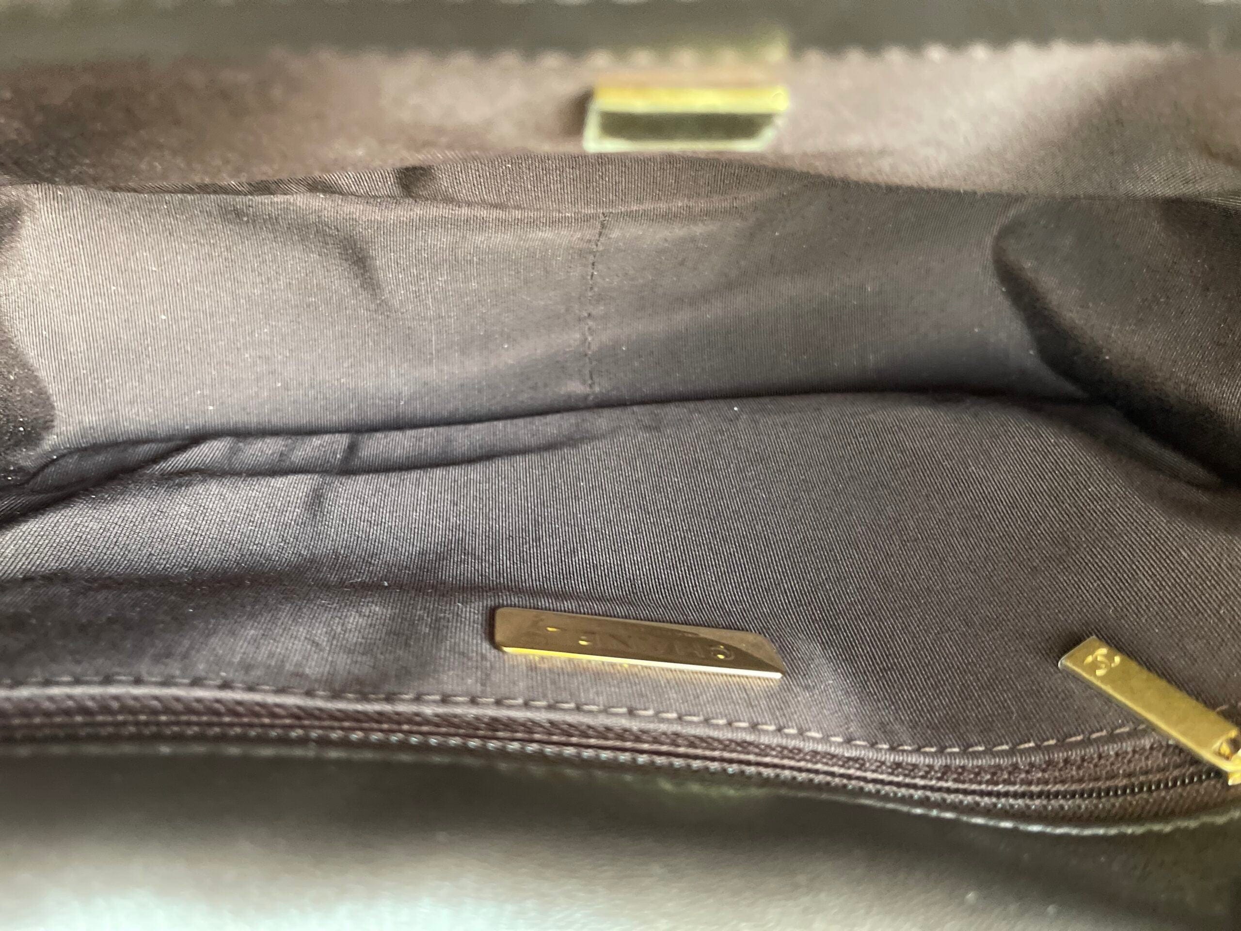 CHANEL Handbag 21A Dark Brown Lambskin Quilted 19 Flap Small MHW - Redeluxe