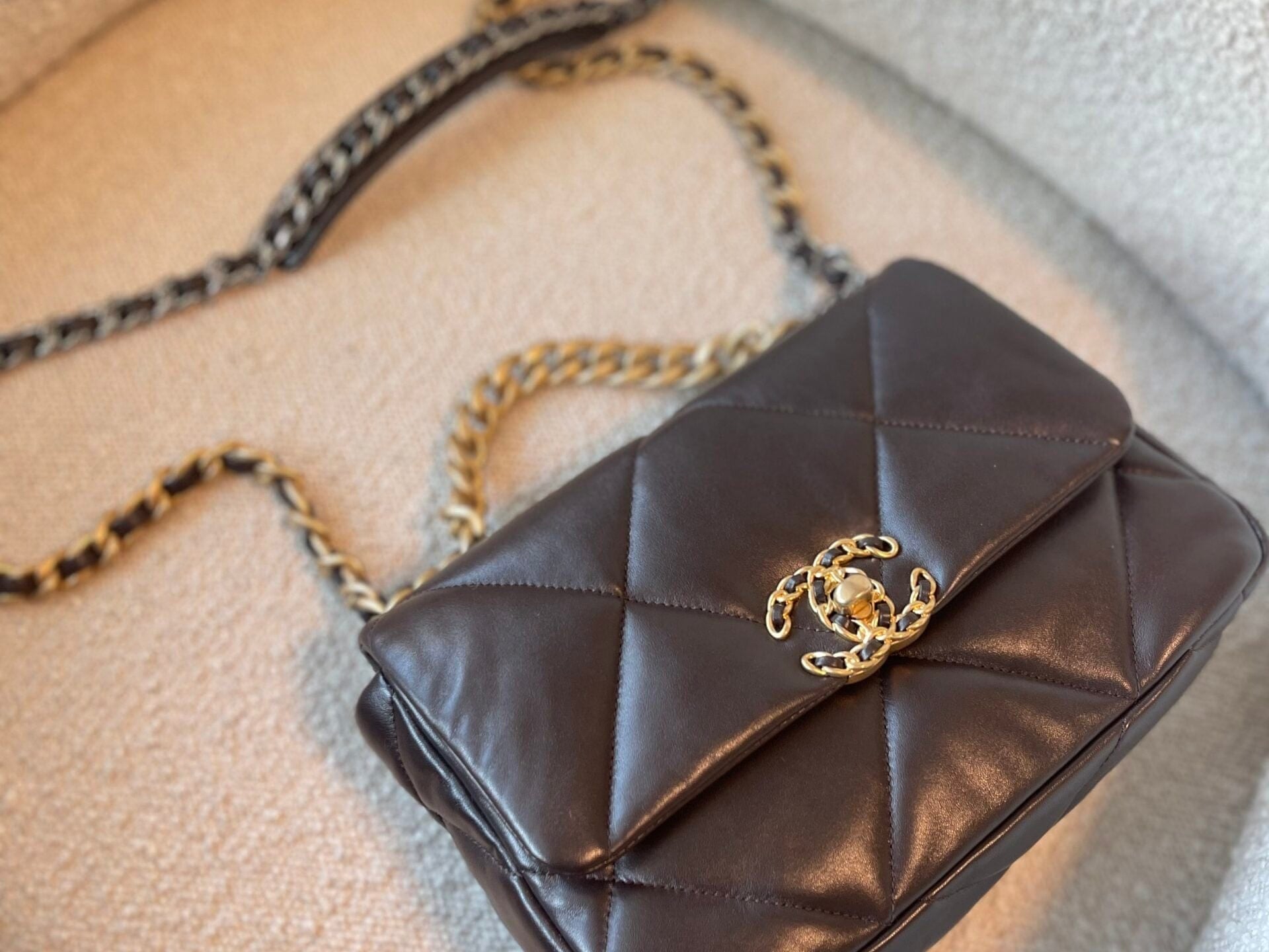 CHANEL Handbag 21A Dark Brown Lambskin Quilted 19 Flap Small MHW - Redeluxe