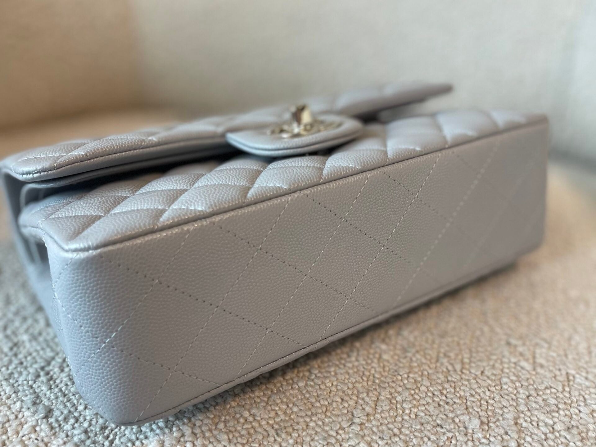 CHANEL Handbag 21A Grey Caviar Quilted Classic Flap Small LGHW - Redeluxe