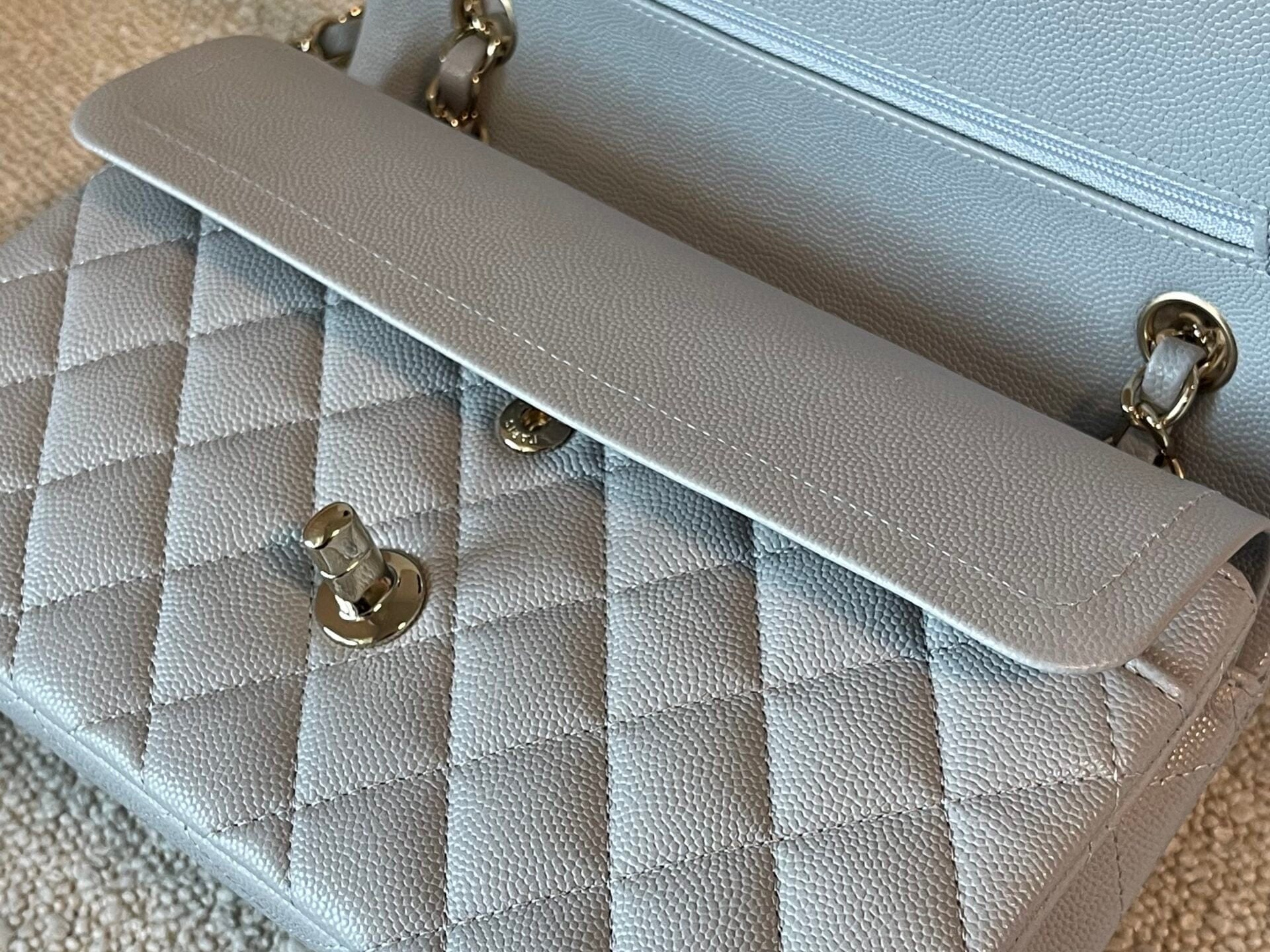 CHANEL Handbag 21A Grey Caviar Quilted Classic Flap Small LGHW - Redeluxe