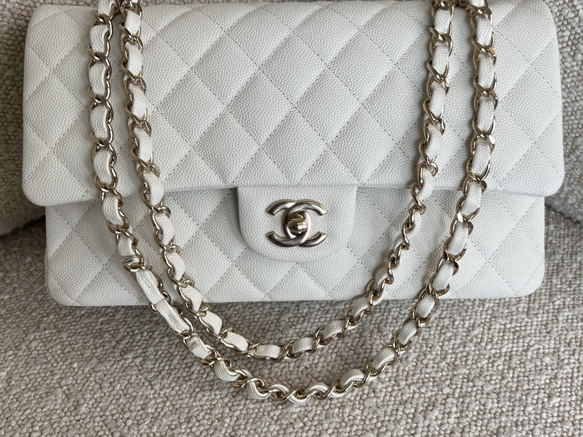 CHANEL Handbag 21A White Caviar Quilted Classic Flap Medium LGHW - Redeluxe