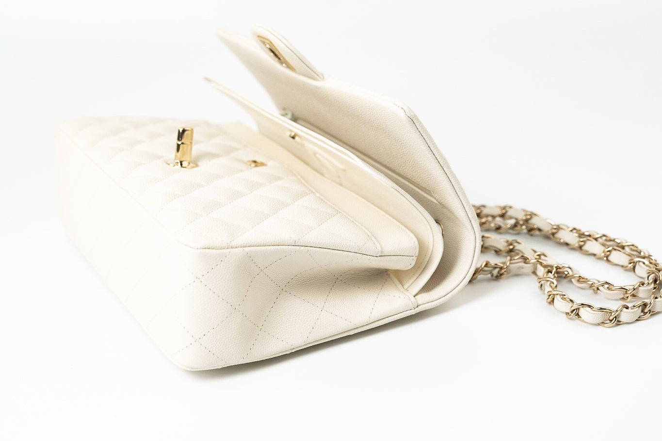 CHANEL Handbag 21A White/ Ivory Caviar Quilted Classic Flap Medium Light Gold Hardware - Redeluxe