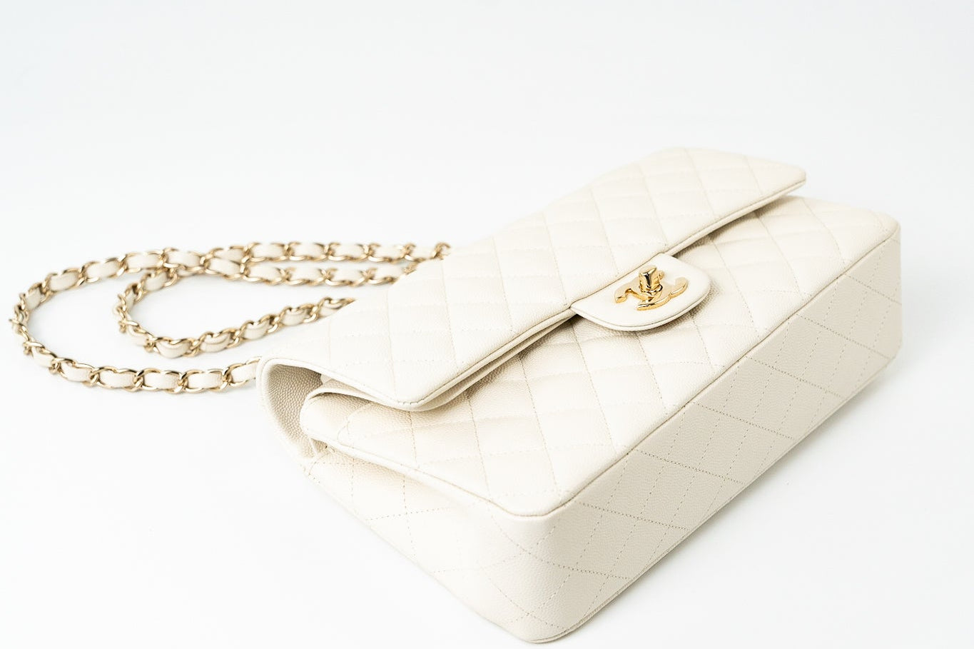 CHANEL Handbag 21A White/ Ivory Caviar Quilted Classic Flap Medium Light Gold Hardware - Redeluxe