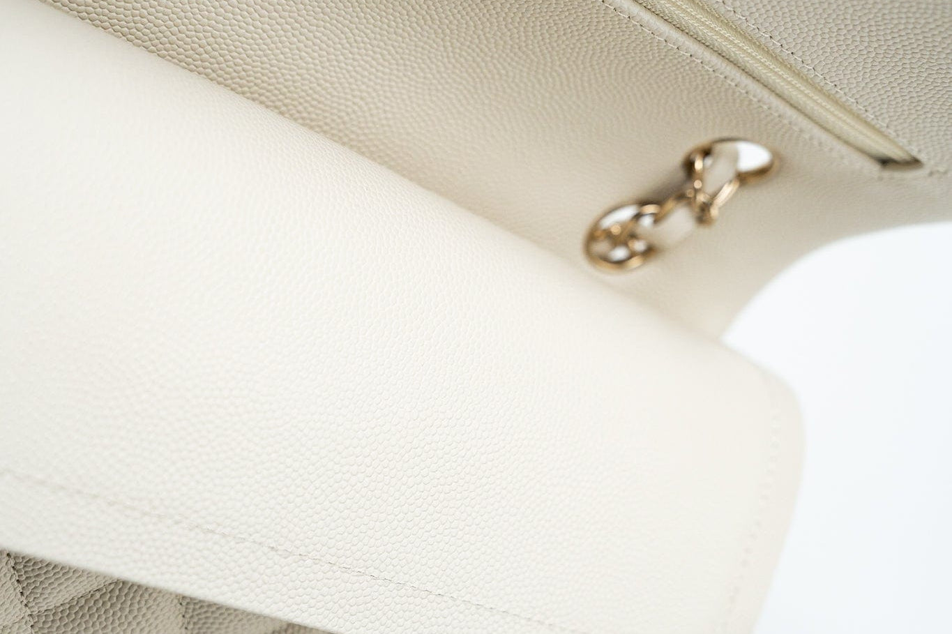 CHANEL Handbag 21A White/ Ivory Caviar Quilted Classic Flap Medium Light Gold Hardware - Redeluxe