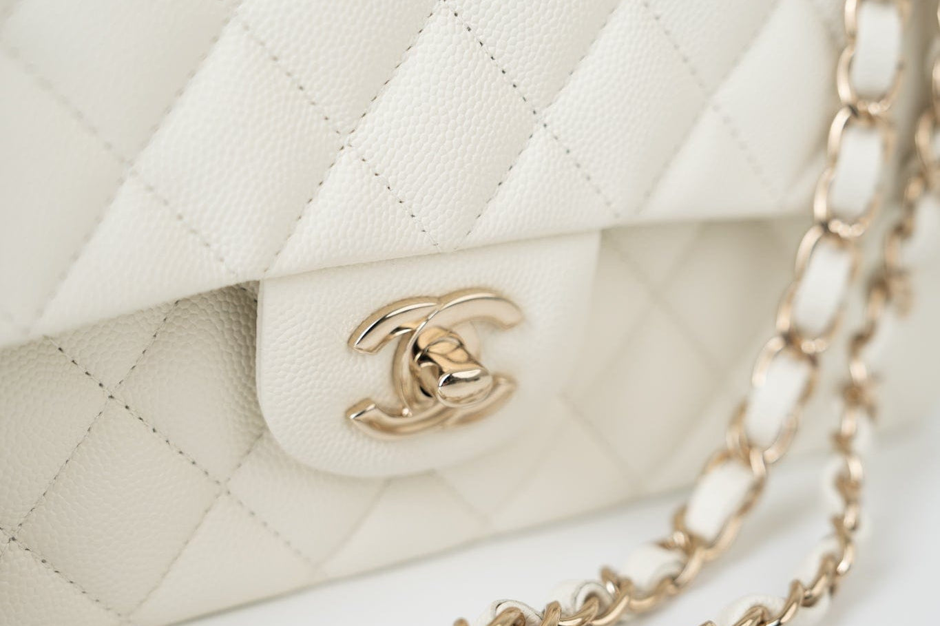 CHANEL Handbag 21A White/ Ivory Caviar Quilted Classic Flap Medium Light Gold Hardware - Redeluxe