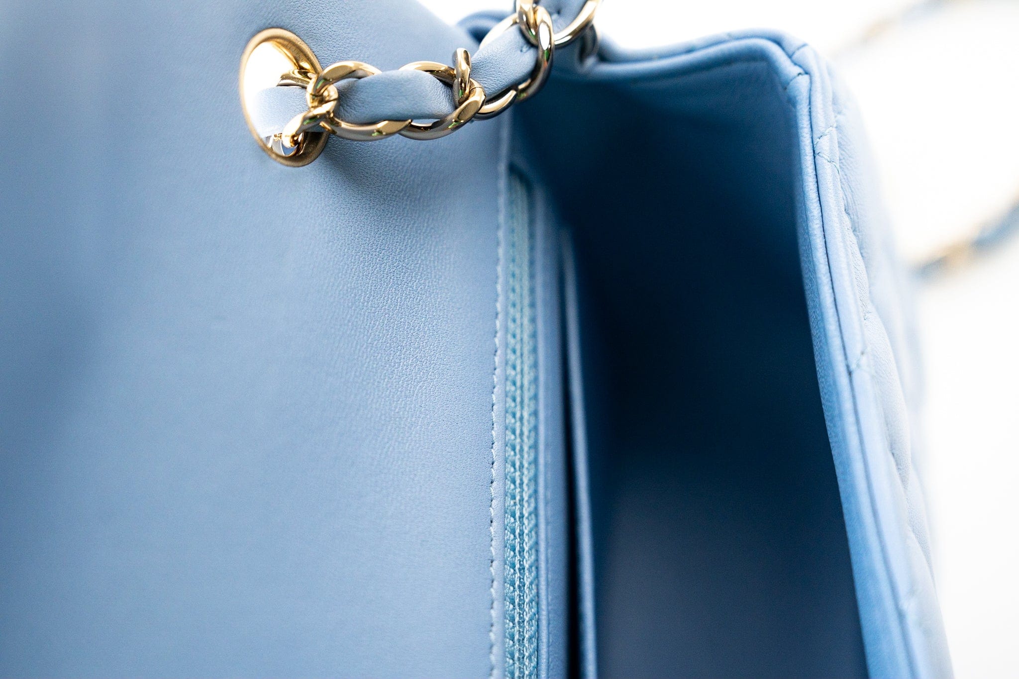 CHANEL Handbag 21C Sky Blue Lambskin Quilted Mini Rectangular Flap Light Gold Hardware - Redeluxe