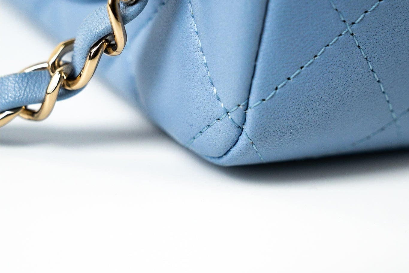 CHANEL Handbag 21C Sky Blue Lambskin Quilted Mini Rectangular Flap Light Gold Hardware - Redeluxe