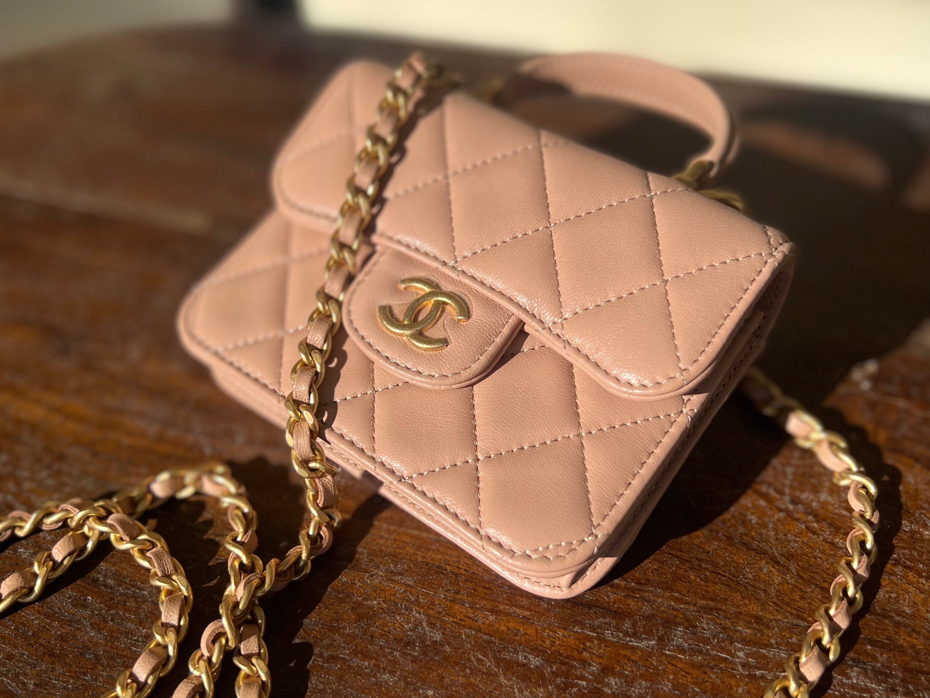 CHANEL Handbag 21K Beige Micro Lambskin Quilted Top Handle Flap Coin Purse with Chain - Redeluxe