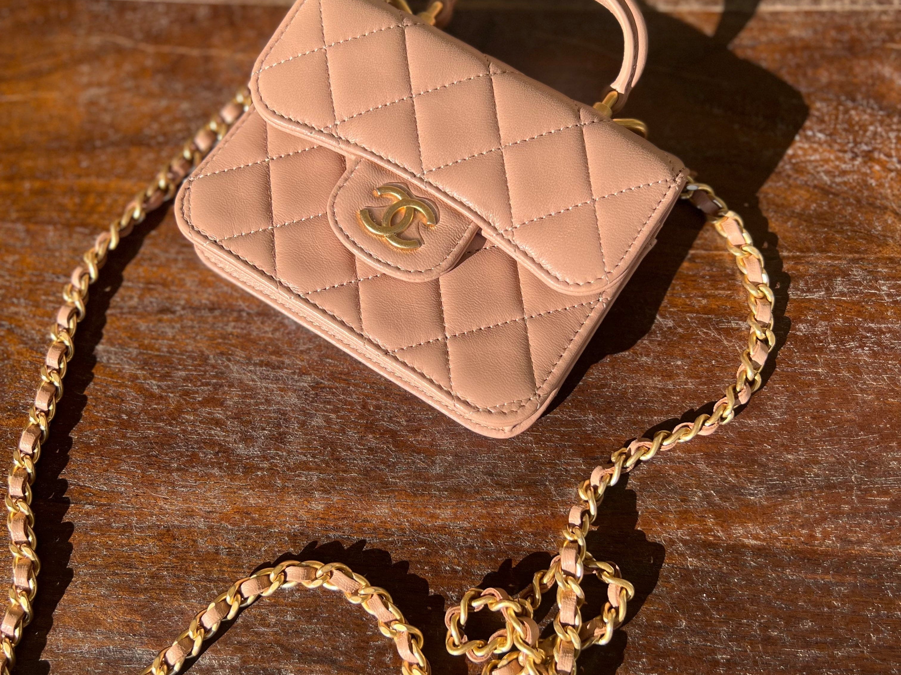 CHANEL Handbag 21K Beige Micro Lambskin Quilted Top Handle Flap Coin Purse with Chain - Redeluxe