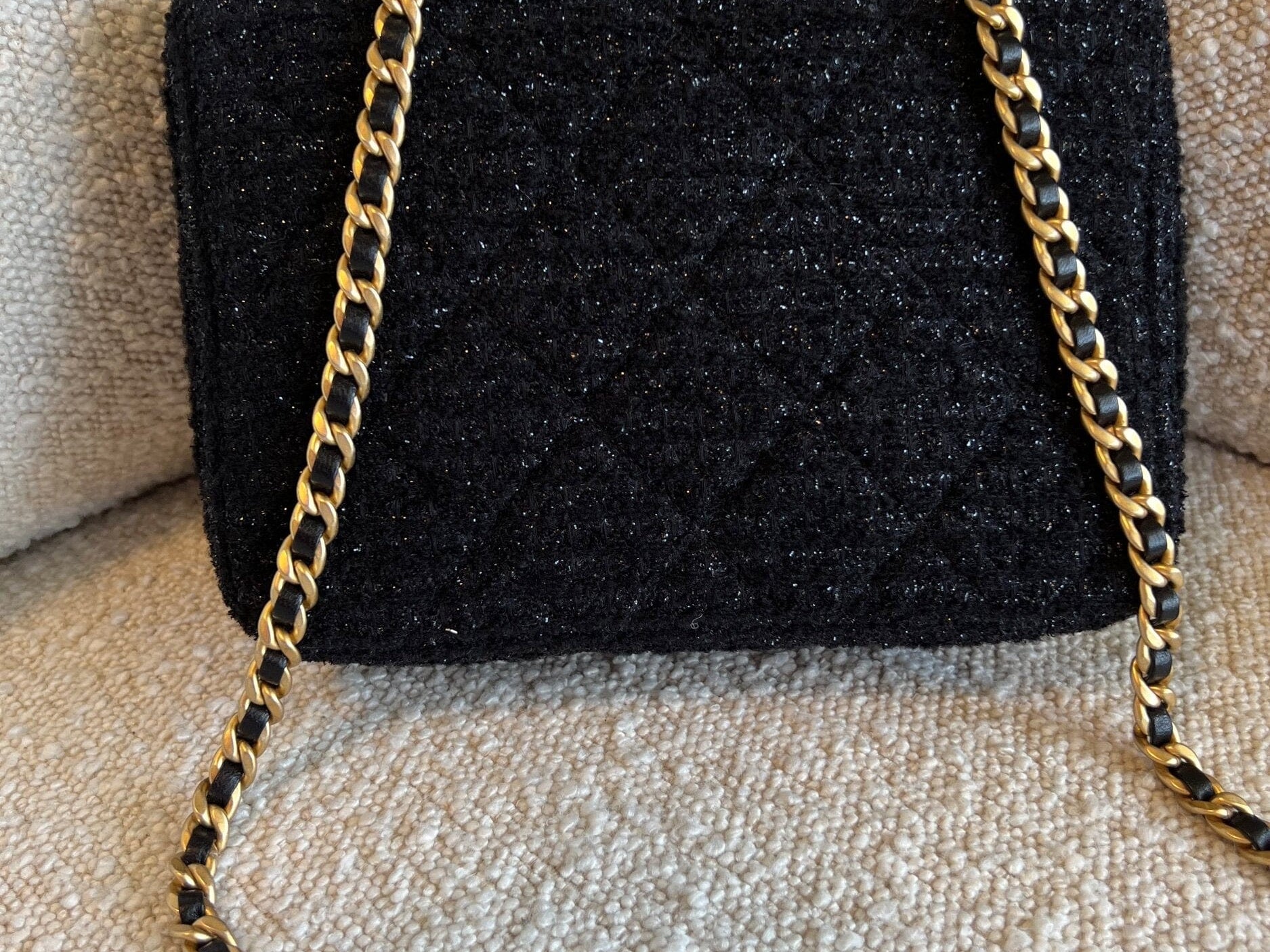 CHANEL Handbag 21K Black Symphony Tweed Single Flap Bag - Redeluxe