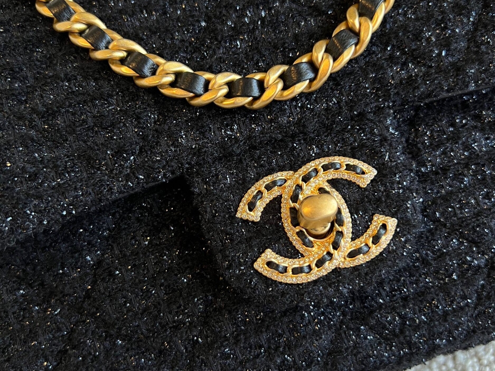 CHANEL Handbag 21K Black Symphony Tweed Single Flap Bag - Redeluxe