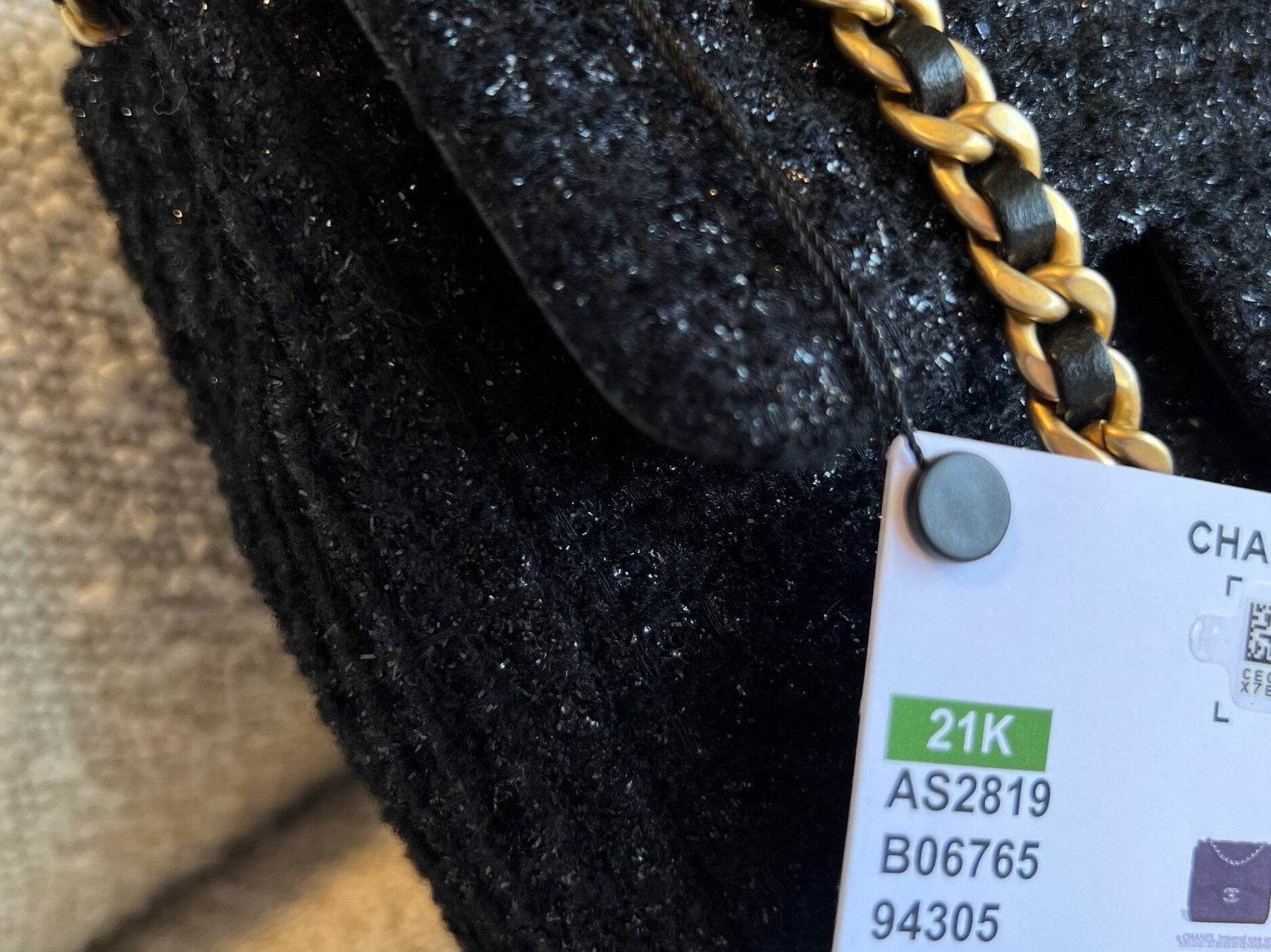CHANEL Handbag 21K Black Symphony Tweed Single Flap Bag - Redeluxe
