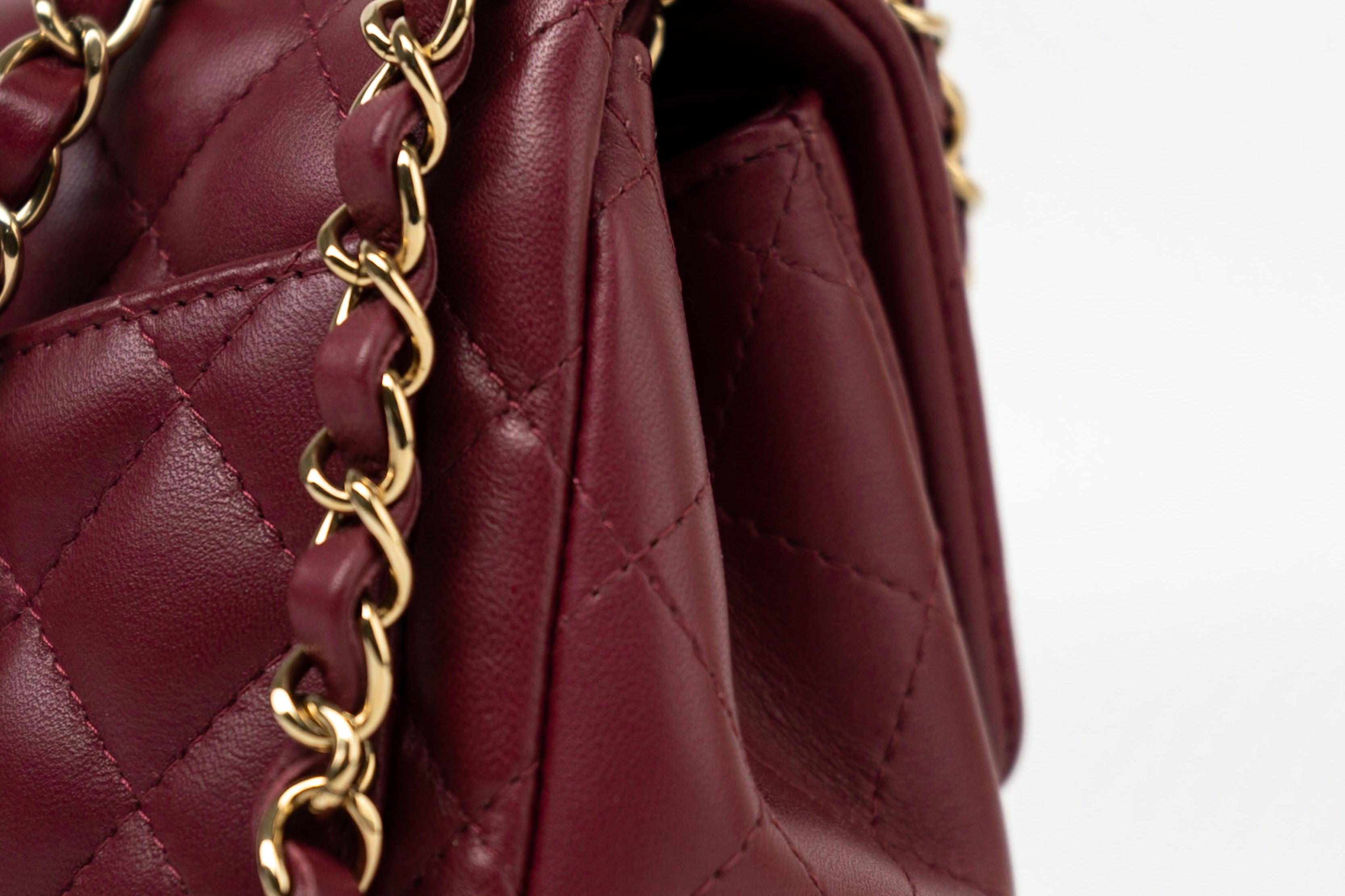 CHANEL Handbag 21K Burgundy Lambskin Quilted Mini Square Flap - Redeluxe