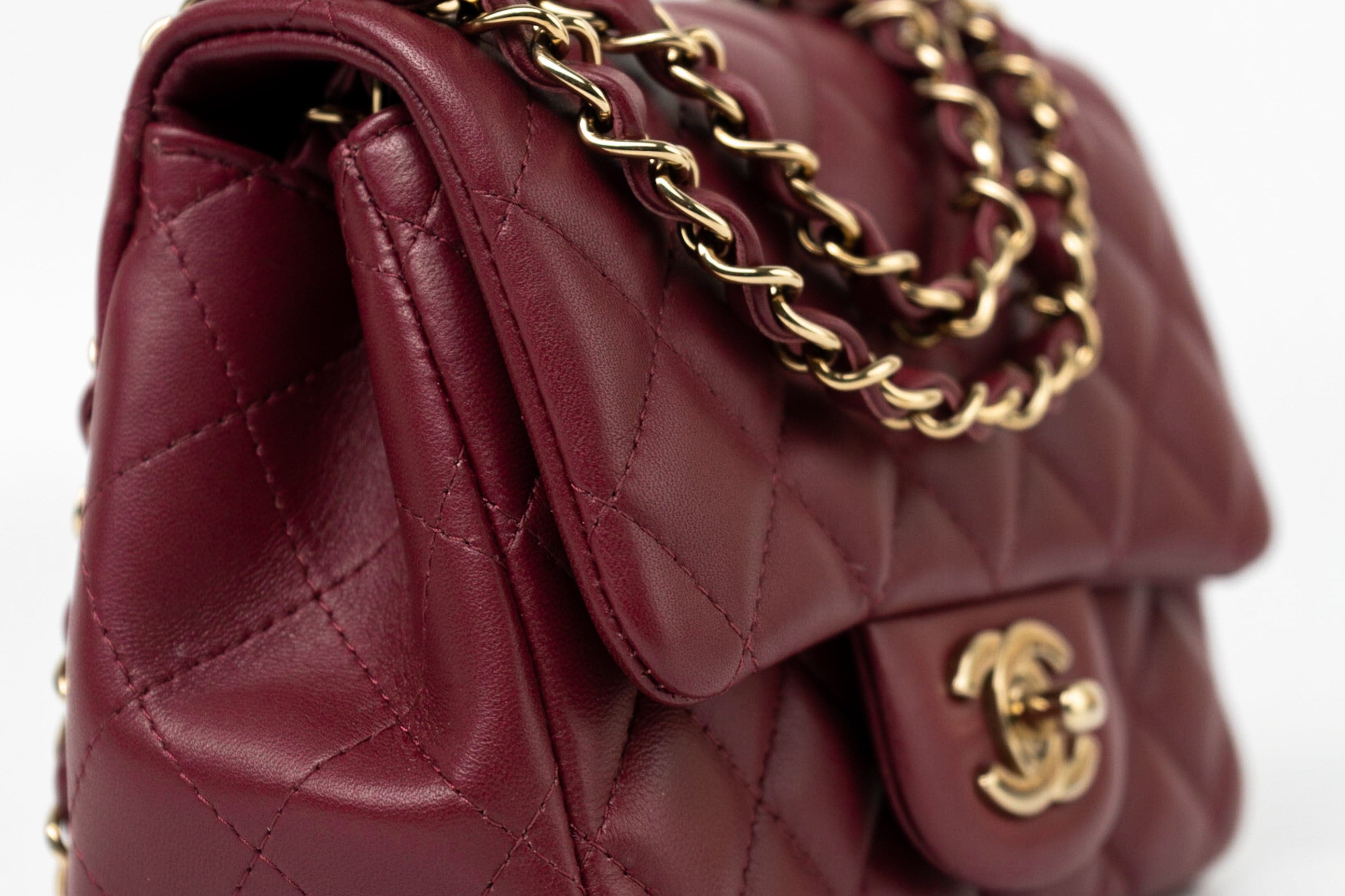 CHANEL Handbag 21K Burgundy Lambskin Quilted Mini Square Flap - Redeluxe