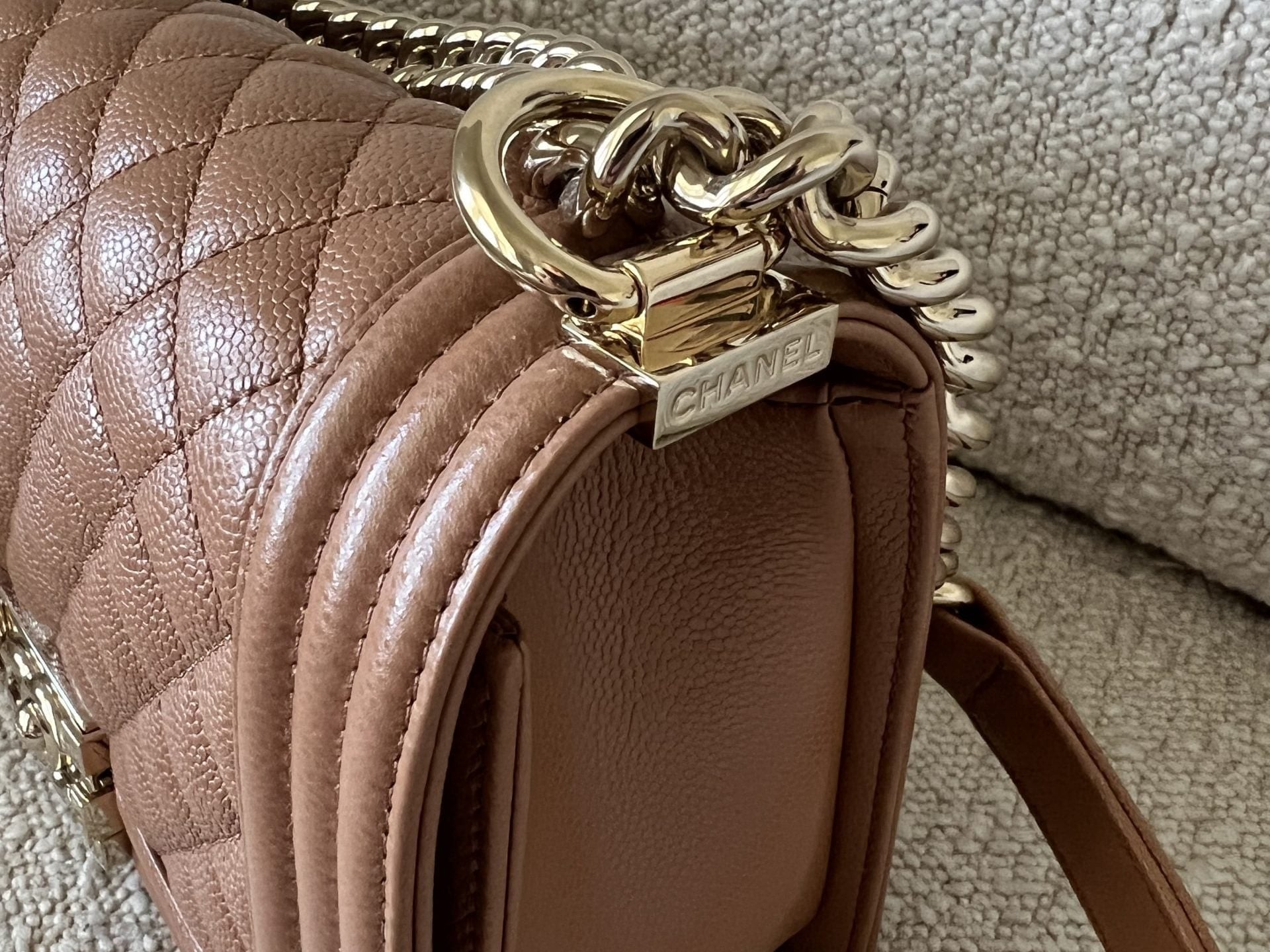 CHANEL Handbag 21K Caramel Caviar Quilted Old Medium Boy Bag LGHW - - Redeluxe