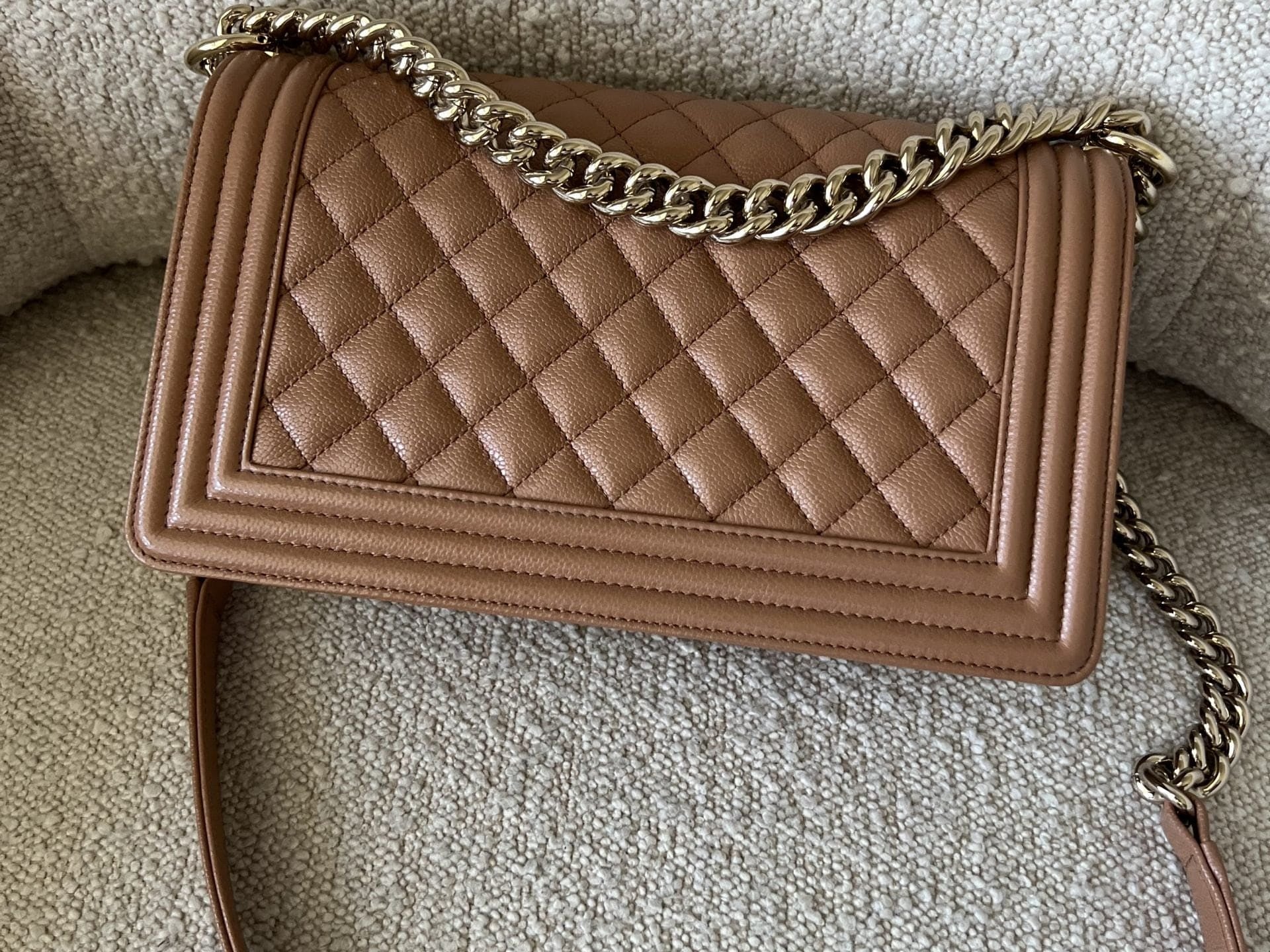 CHANEL Handbag 21K Caramel Caviar Quilted Old Medium Boy Bag LGHW - - Redeluxe