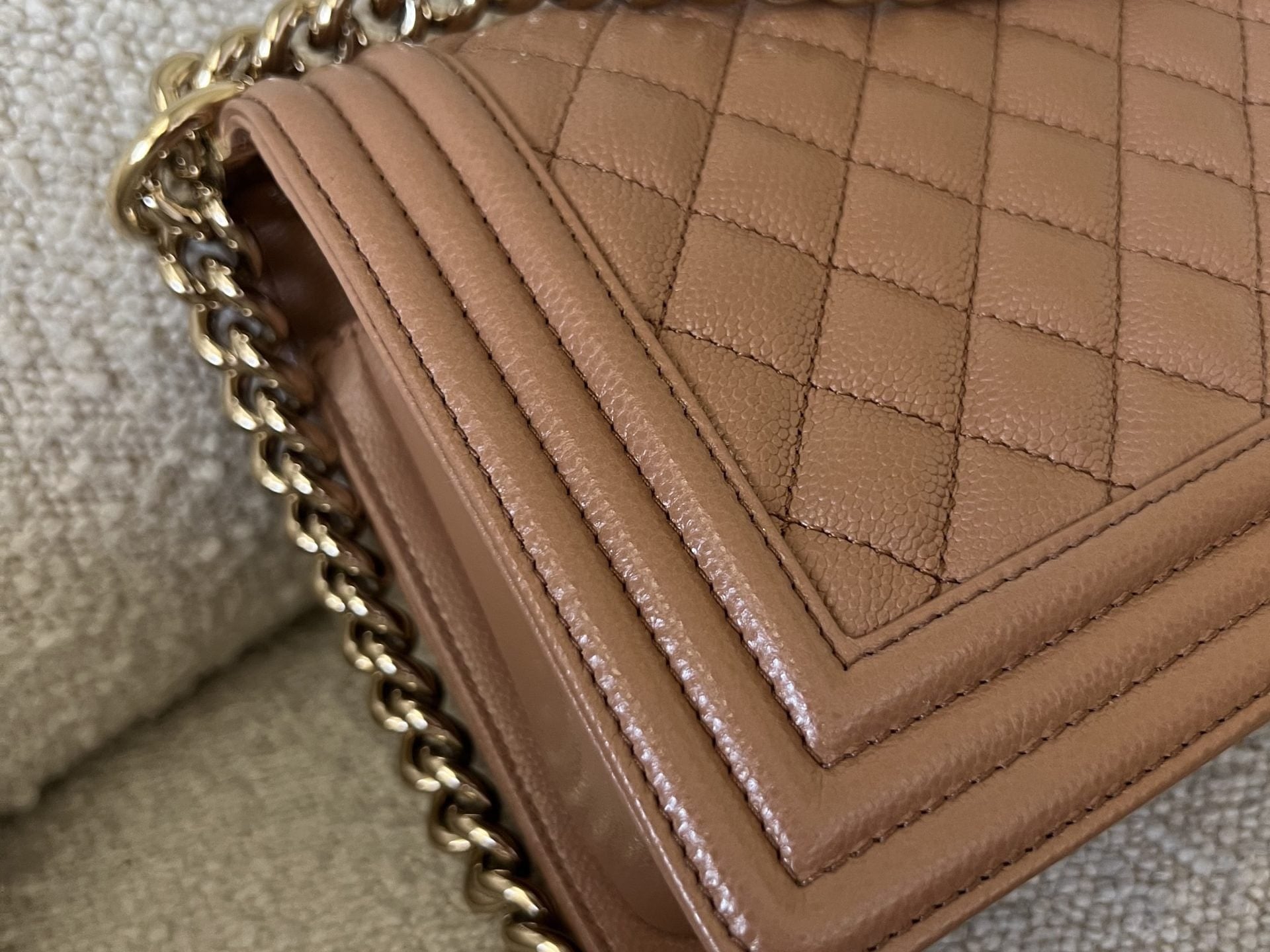 CHANEL Handbag 21K Caramel Caviar Quilted Old Medium Boy Bag LGHW - - Redeluxe