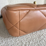 CHANEL Handbag 21K Chanel Caramel 19 Flap Small MHW - Redeluxe