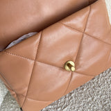 CHANEL Handbag 21K Chanel Caramel 19 Flap Small MHW - Redeluxe