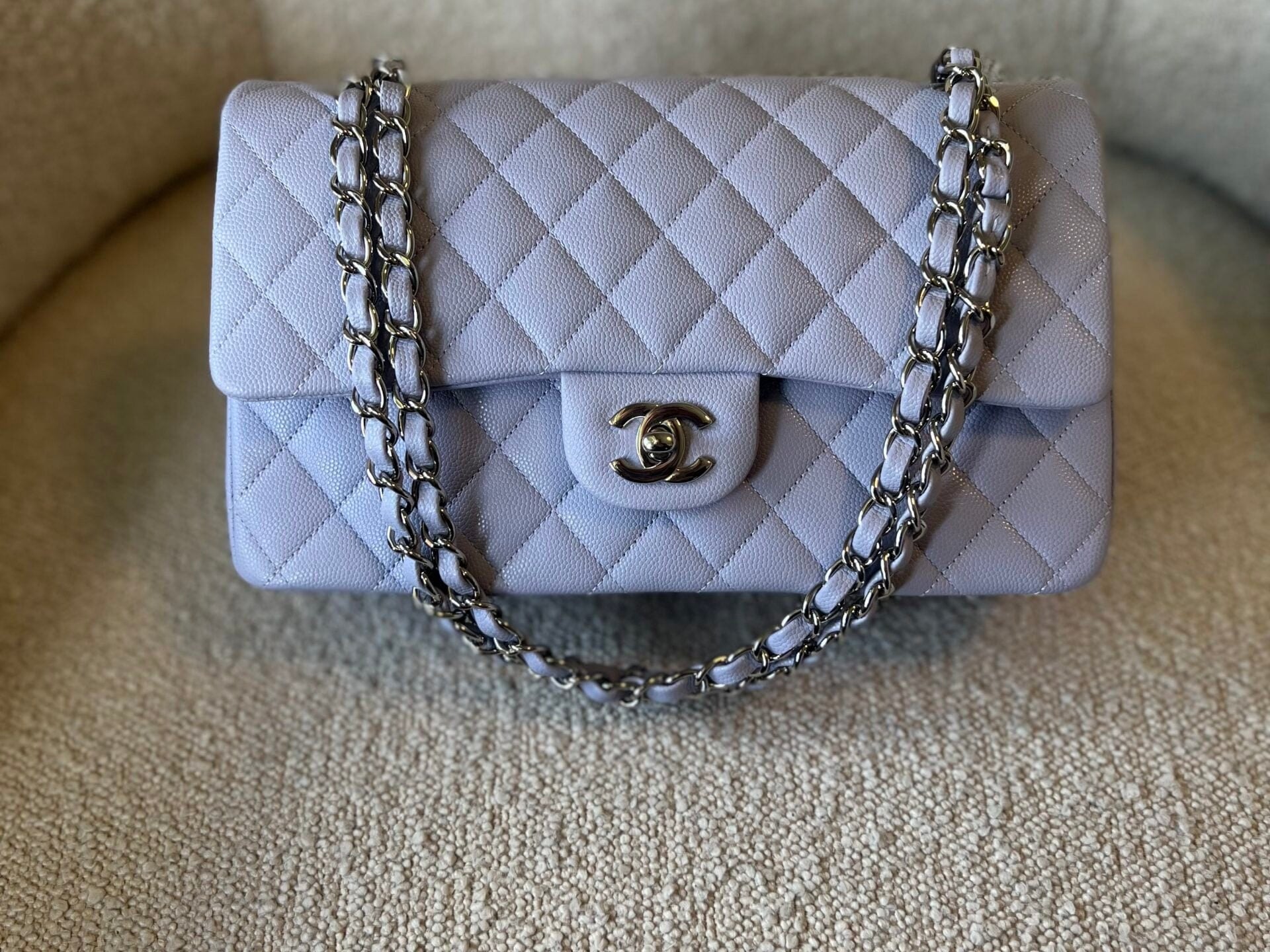 CHANEL Handbag 21K Lavender Caviar Quilted Classic Flap Medium SHW - Redeluxe