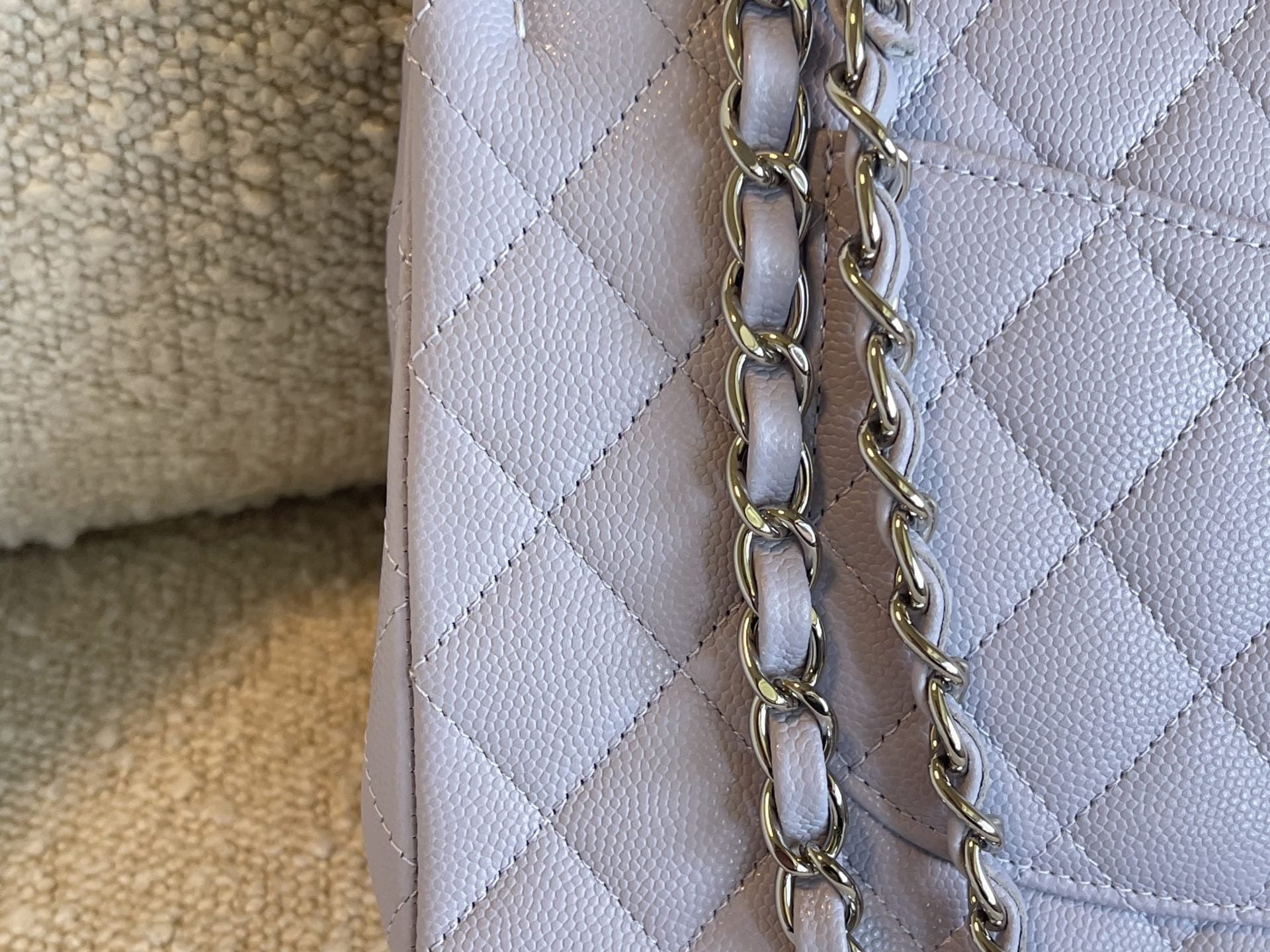 CHANEL Handbag 21K Lavender Caviar Quilted Classic Flap Medium SHW - Redeluxe