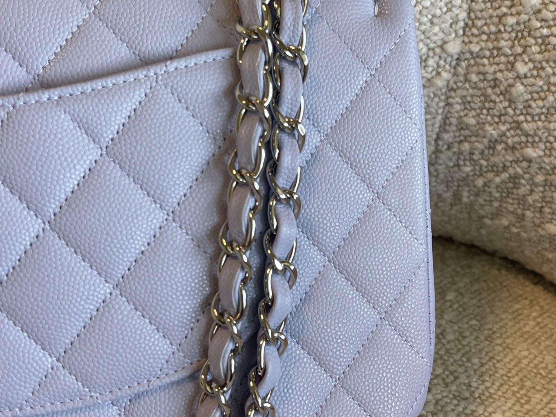 CHANEL Handbag 21K Lavender Caviar Quilted Classic Flap Medium SHW - Redeluxe