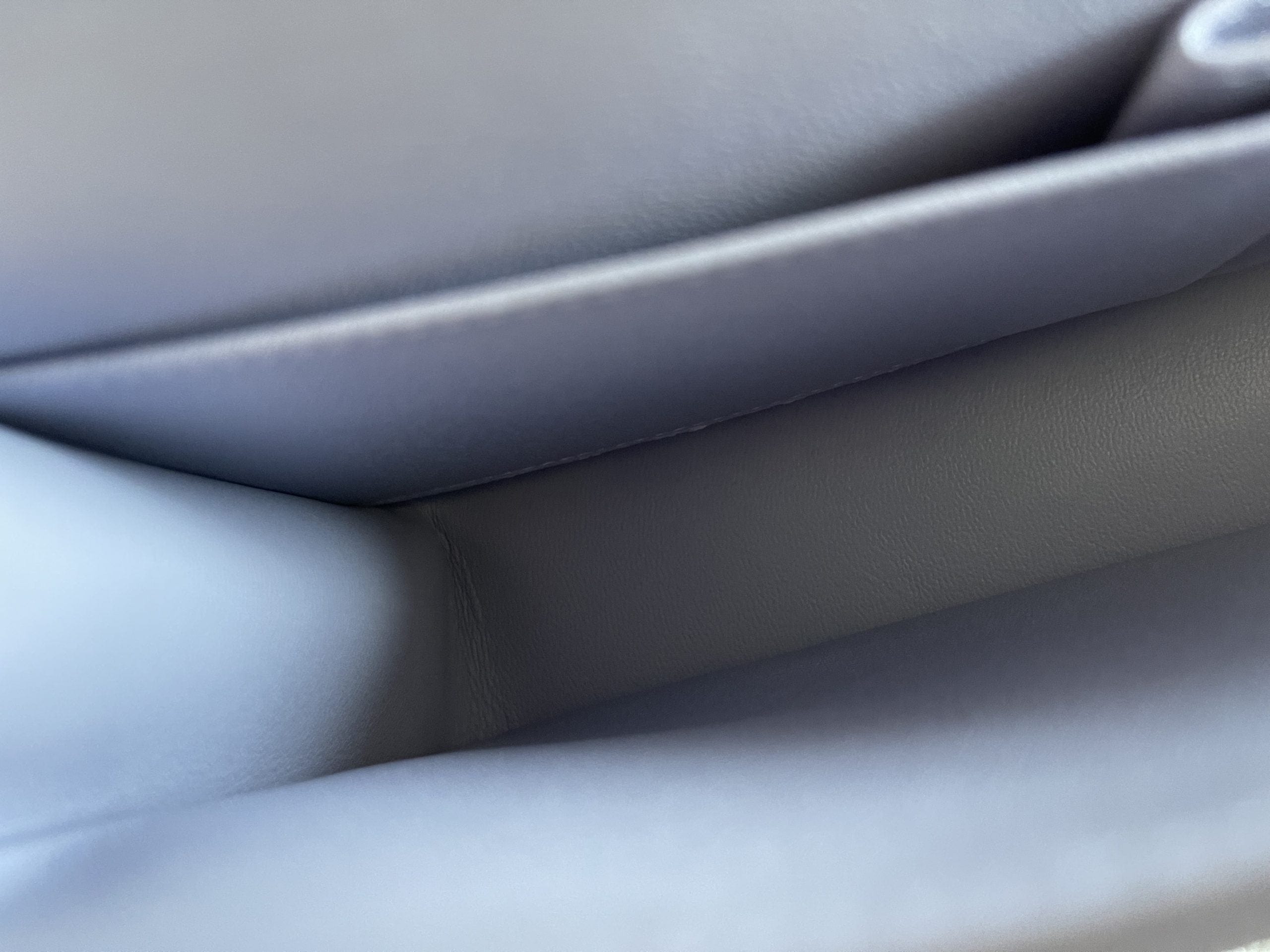 CHANEL Handbag 21K Lavender Caviar Quilted Classic Flap Medium SHW - Redeluxe