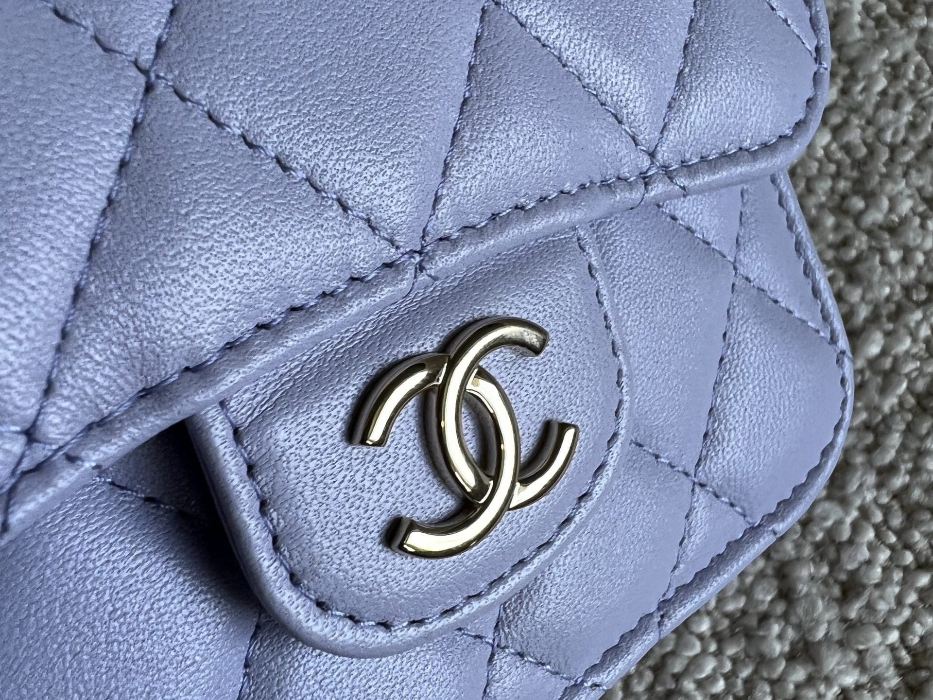CHANEL Handbag 21K Lavender Lambskin Quilted Micro Coin Purse with Chain LGHW - Redeluxe