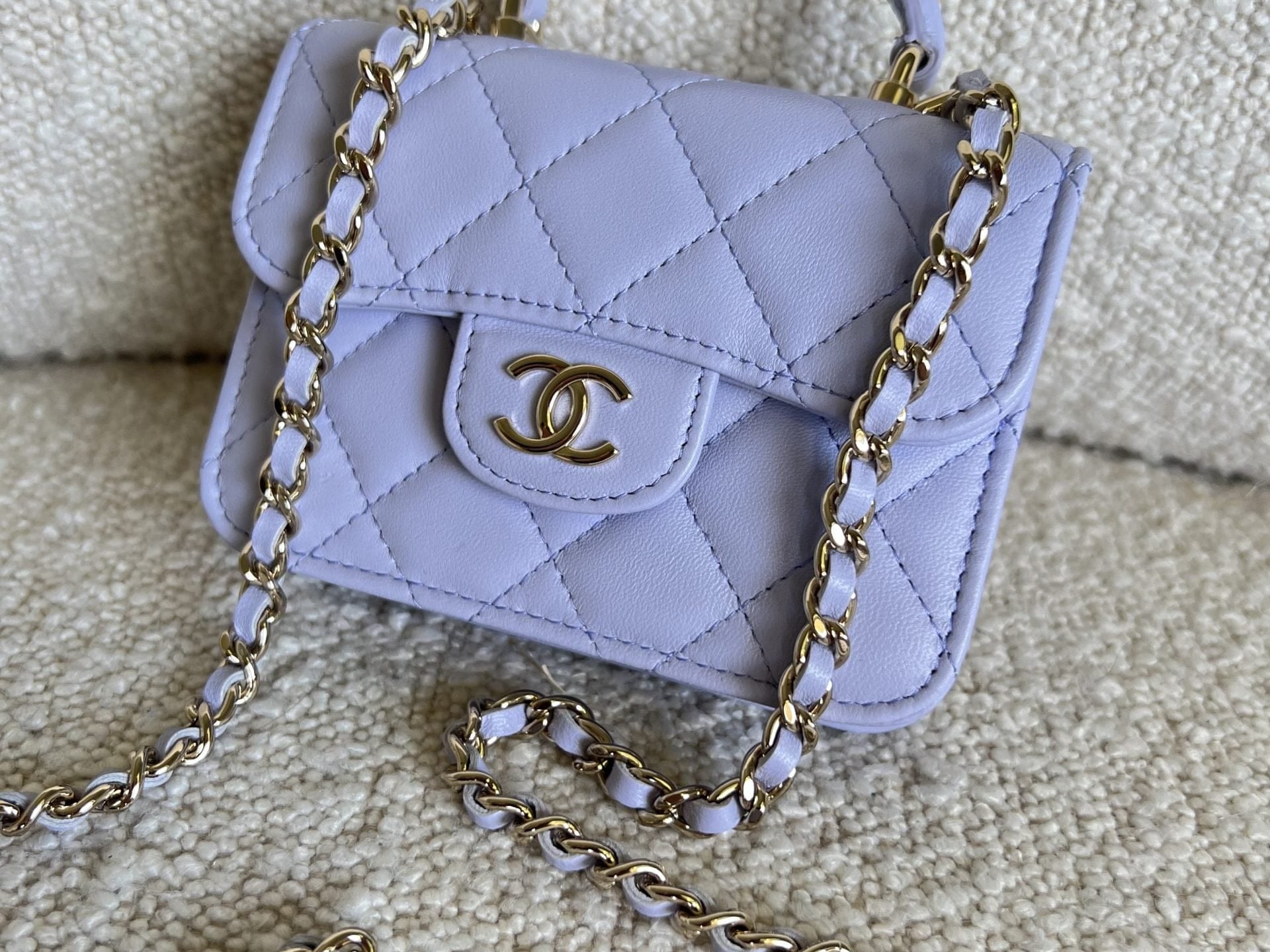 CHANEL Handbag 21K Lavender Lambskin Quilted Micro Coin Purse with Chain LGHW - Redeluxe