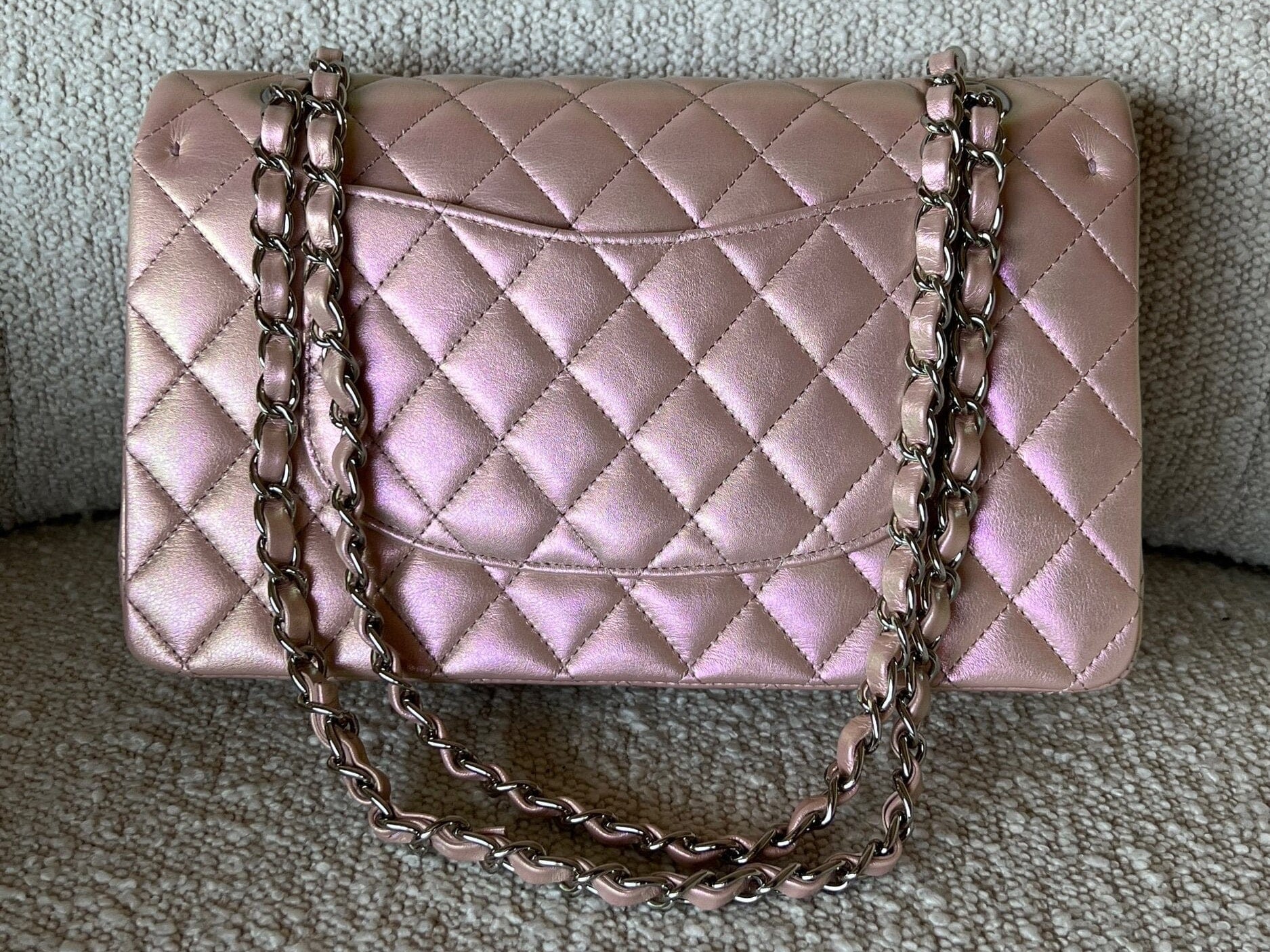 CHANEL Handbag 21K Medium Pink Iridescent Lambskin Quilted Classic Flap SHW - Redeluxe